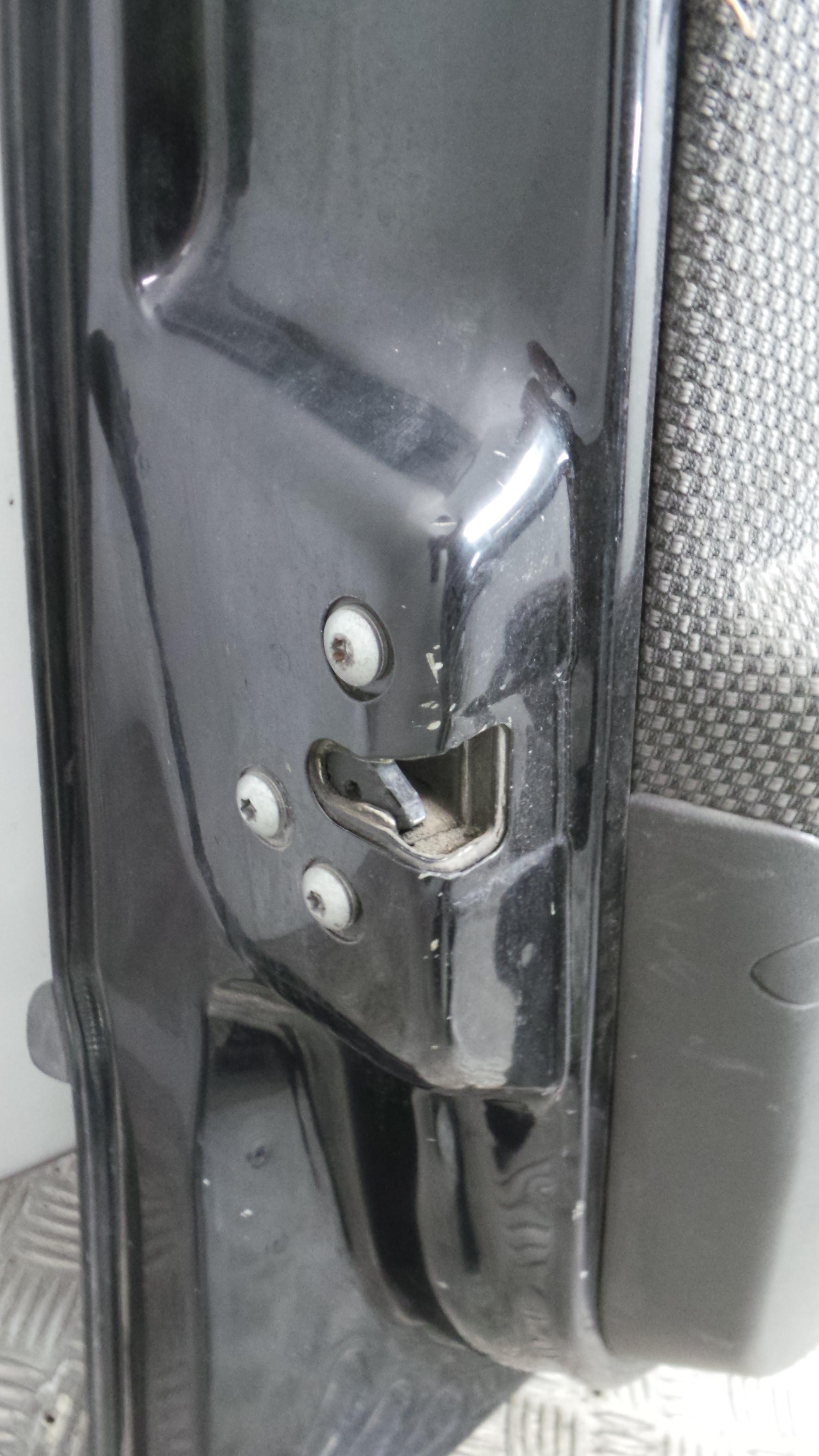 Fecho da Porta Frente Esq 46536066 - FIAT PUNTO (188_)-36905620