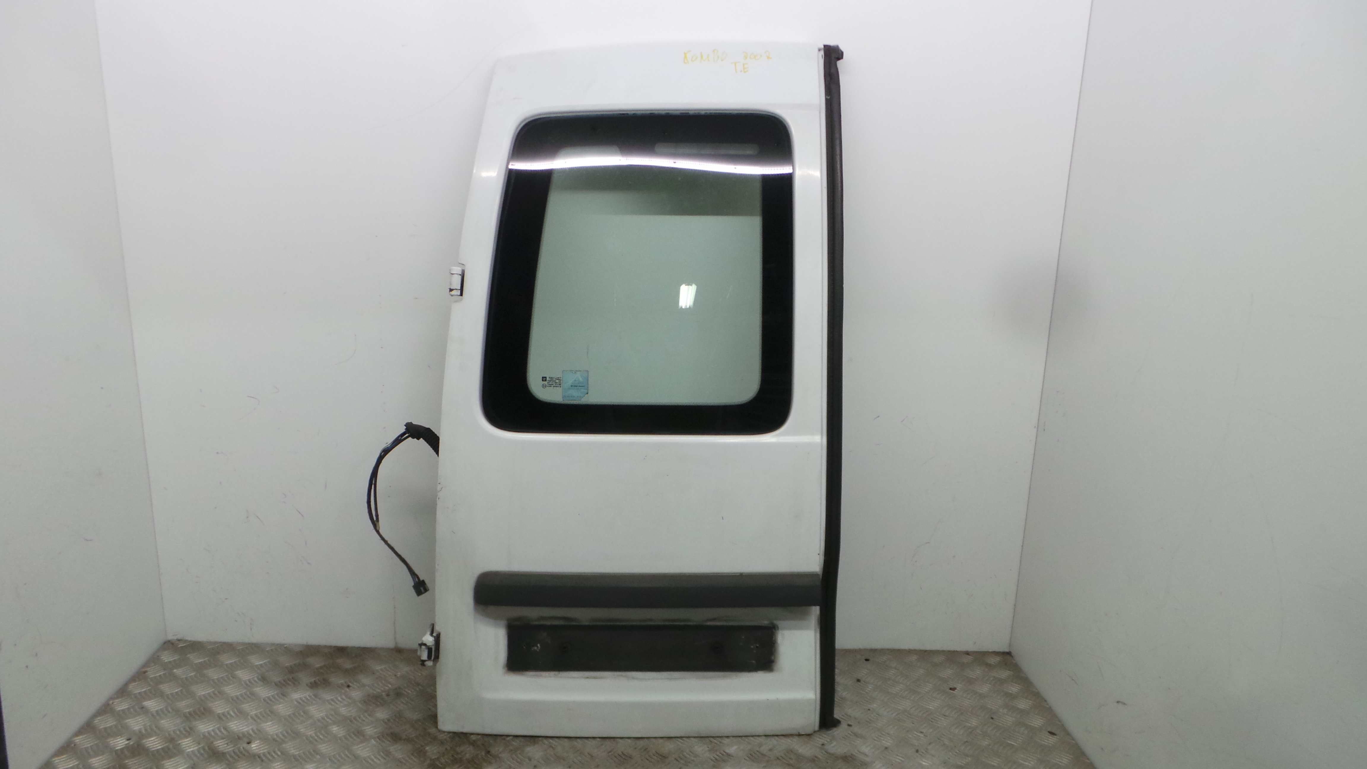 Porta Mala Esquerda  93180782 - OPEL COMBO Caixa/monovolume-36905780