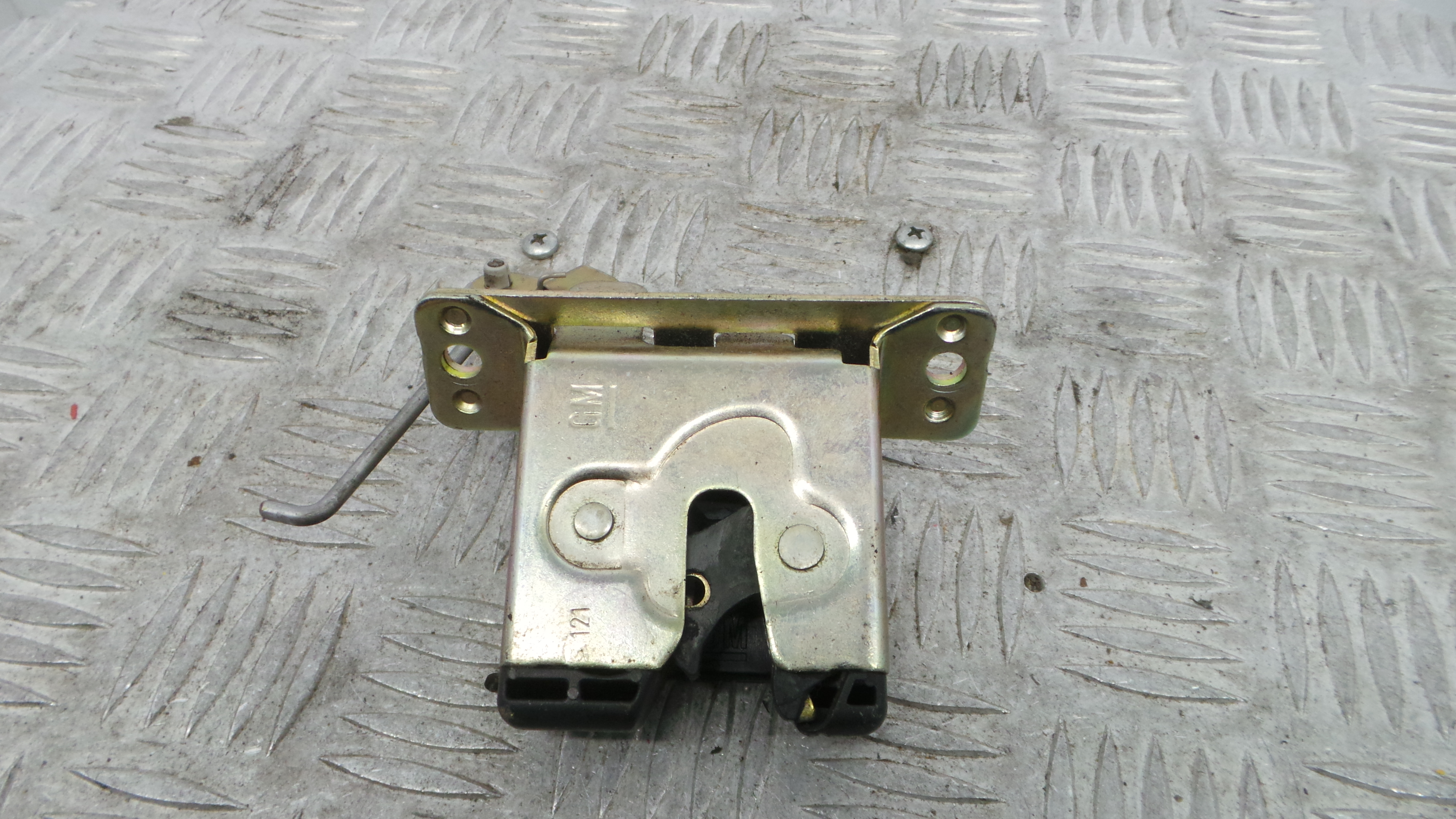 Fecho Mala 90534769 - OPEL CORSA C (X01)-38061445 Fecho Mala 90534769 - OPEL CORSA C (X01)-38061445