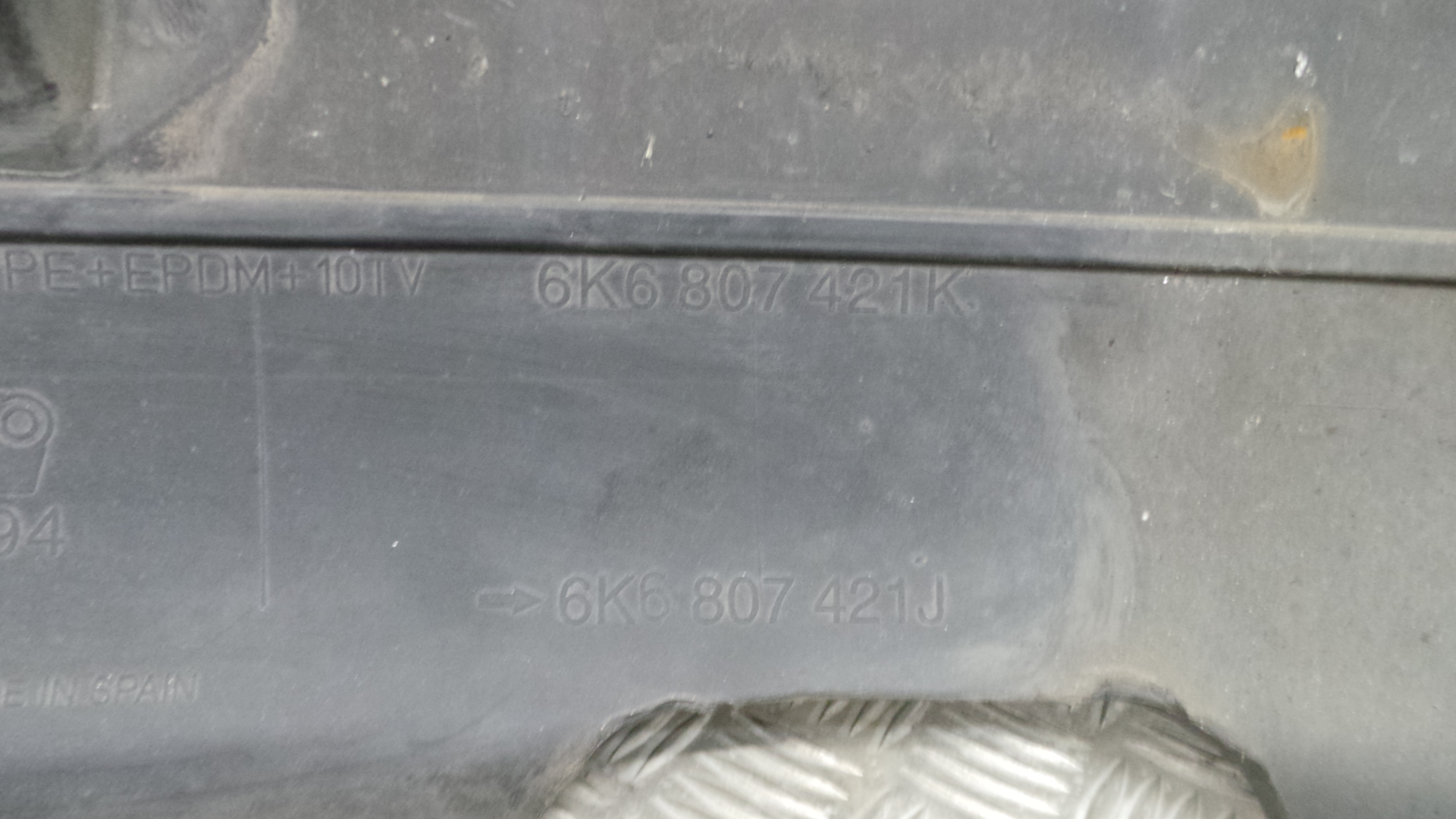 Para Choques de Trás 6K6807421J - SEAT IBIZA II (6K1), IBIZA Mk II (6K1)-36906195