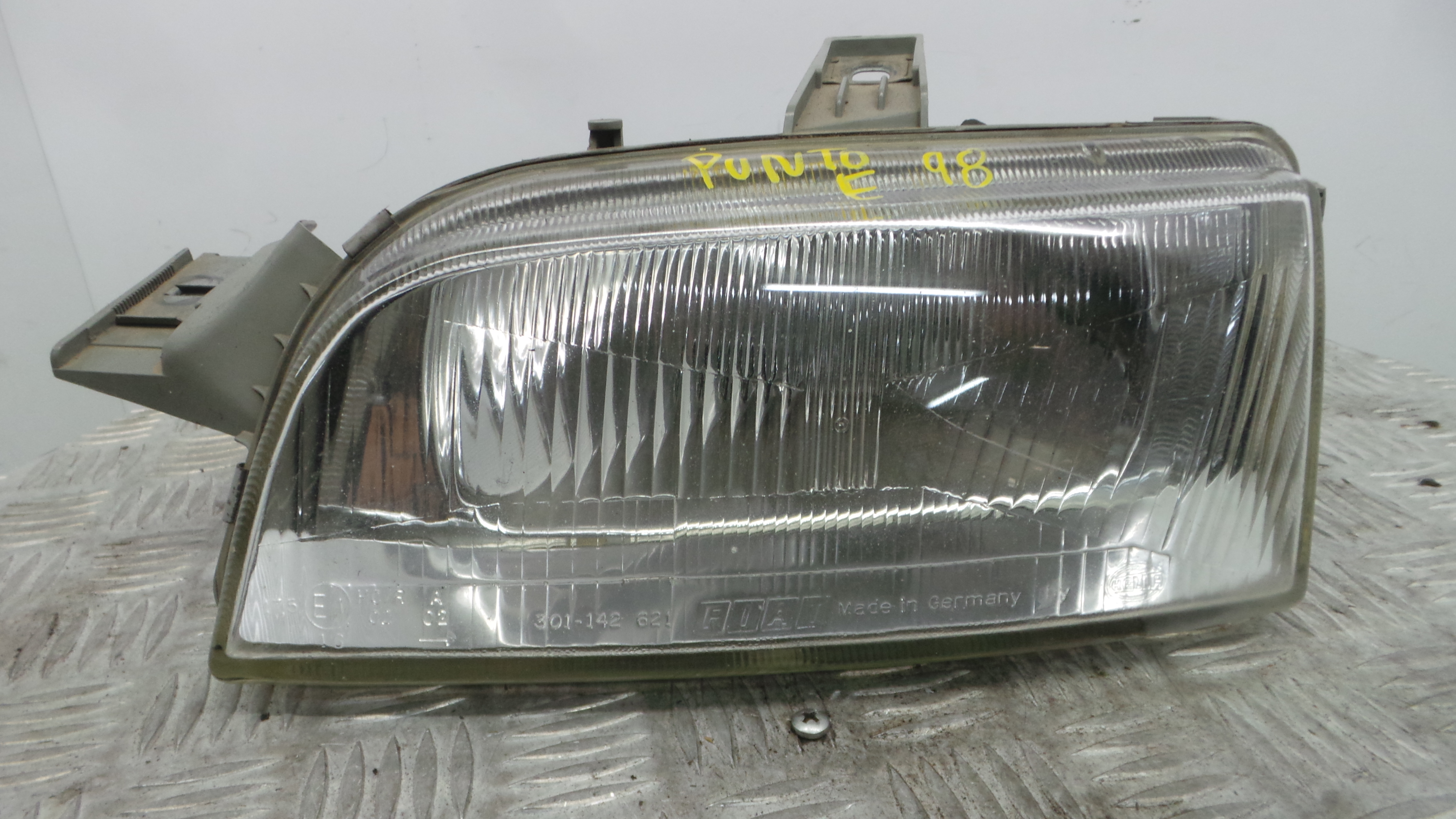 Ótica Esq 46481414 - FIAT PUNTO (176_)-36908485 Ótica Esq 46481414 - FIAT PUNTO (176_)-36908485