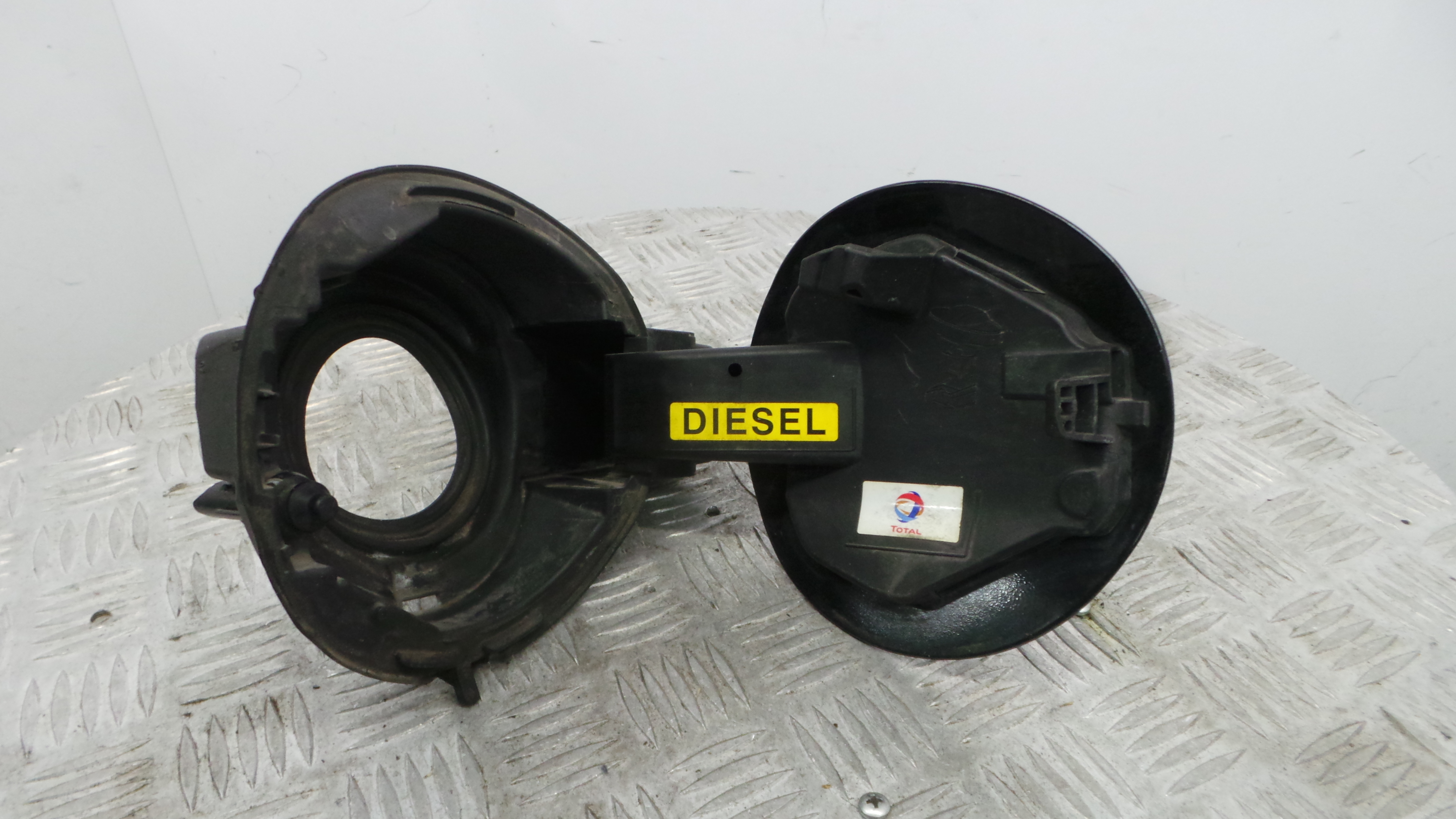 Tampão de Combustivel  9677268980 - PEUGEOT 308 II (LB_, LP_, LW_, LH_, L3_)-36908551