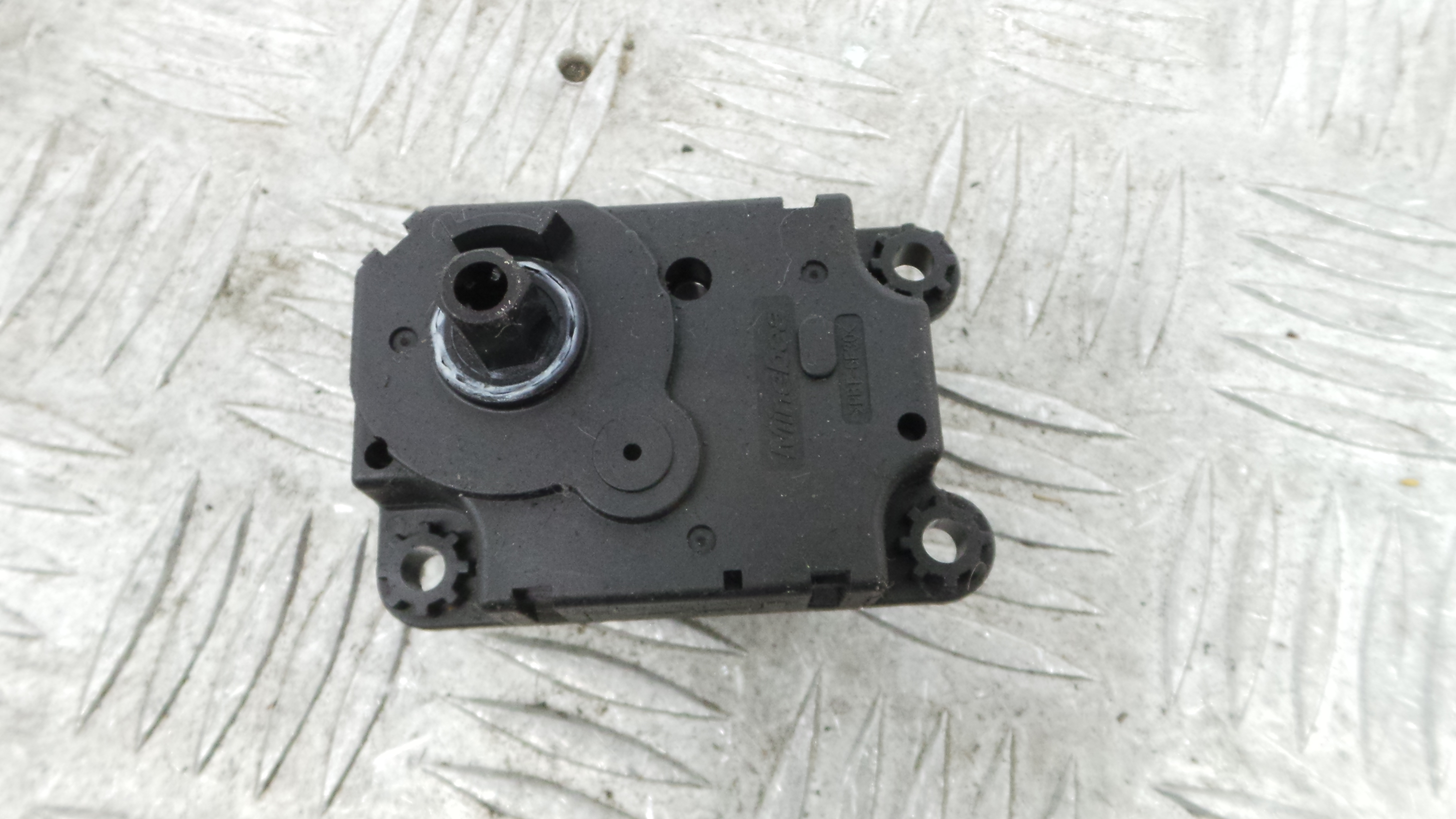 Atuador do Circuito de Ar Z5509001 - PEUGEOT 308 II (LB_, LP_, LW_, LH_, L3_)-36908597