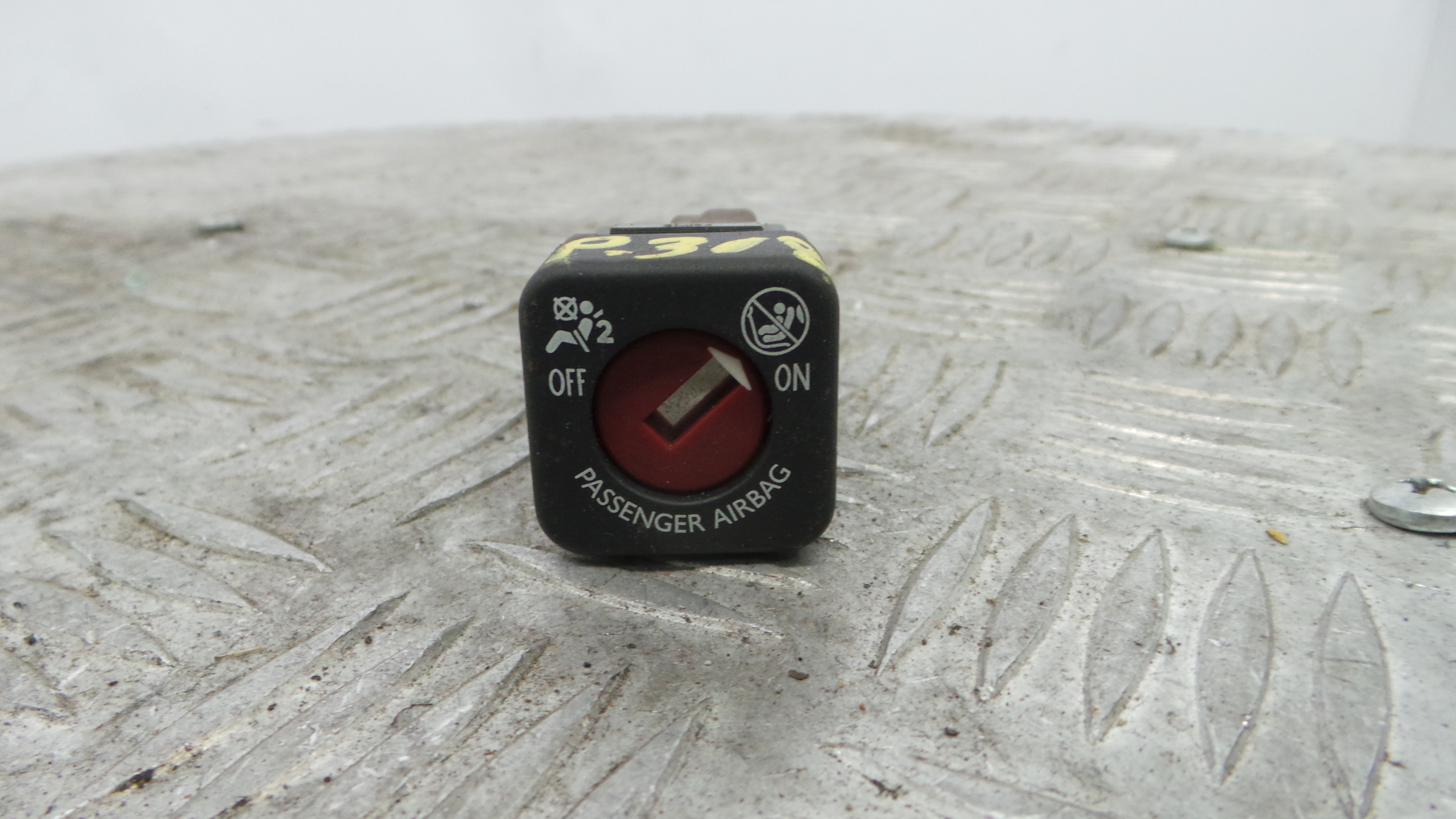 Botão Airbag Passageiro 9641391277 - PEUGEOT 308 II (LB_, LP_, LW_, LH_, L3_)-36908636