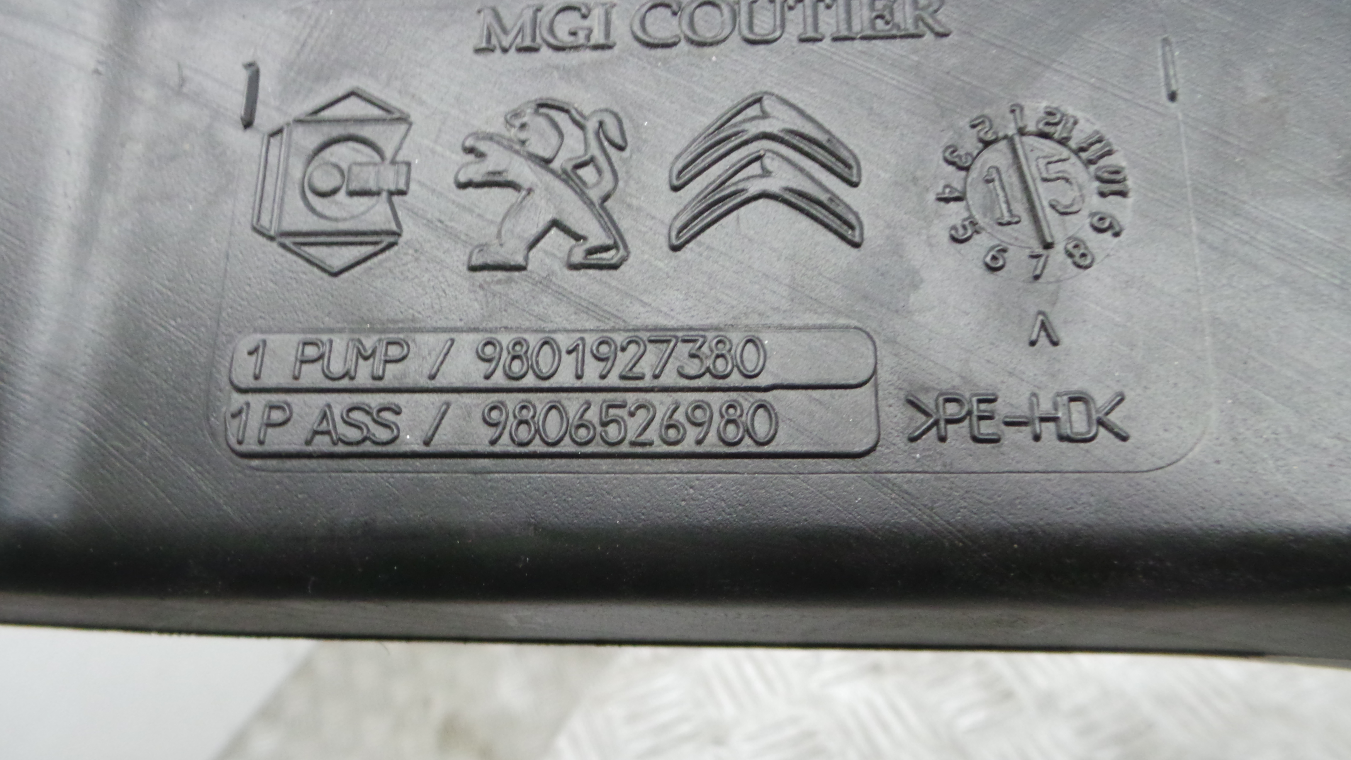 Deposito Reservatório Limpa Vidros Para Brisas 9801927380 - PEUGEOT 308 II (LB_, LP_, LW_, LH_, L3_-36908662