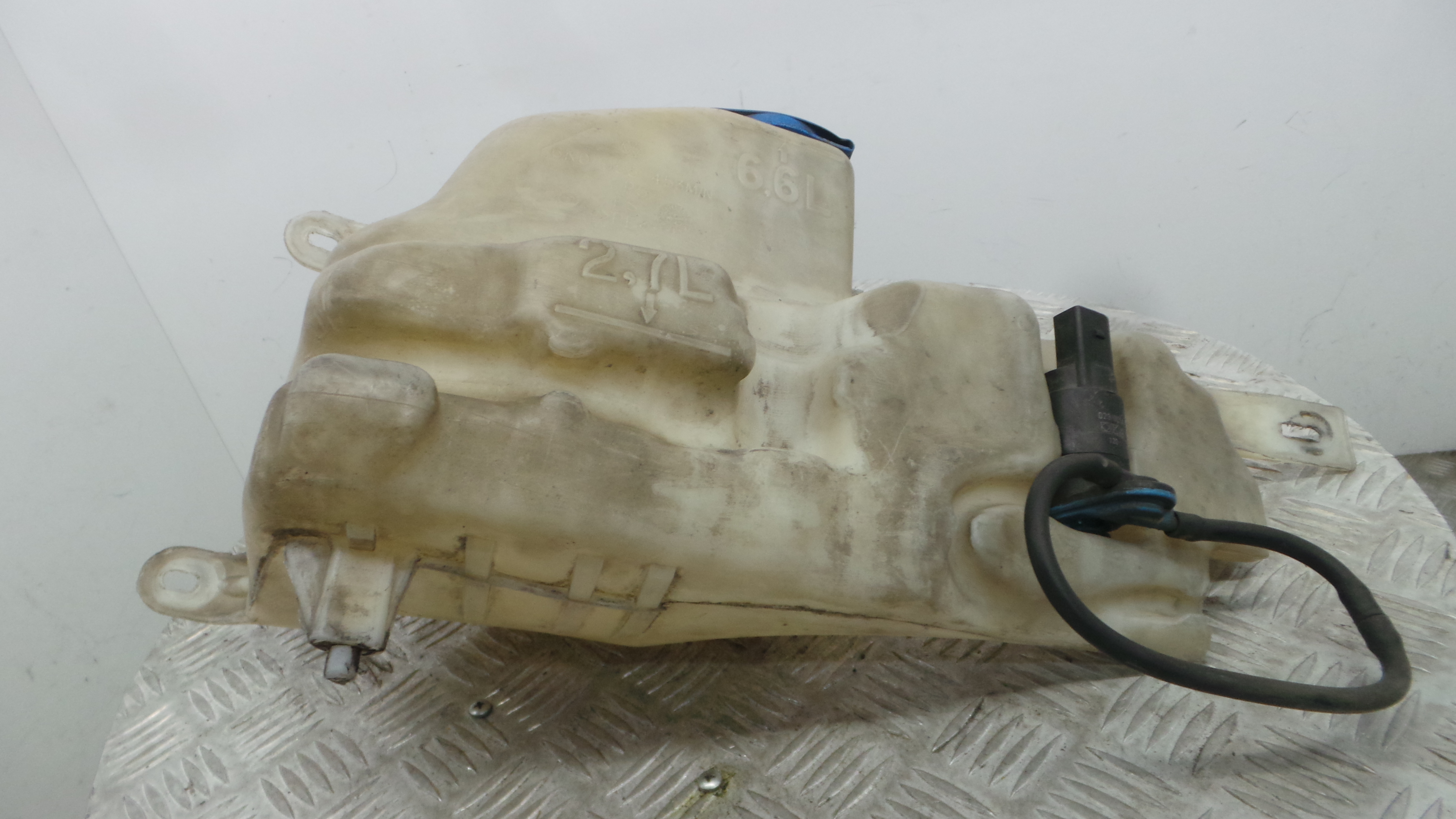 Deposito Reservatório Limpa Vidros Para Brisas 6K0955453M - SEAT IBIZA II (6K1), IBIZA Mk II (6K1)-36908681