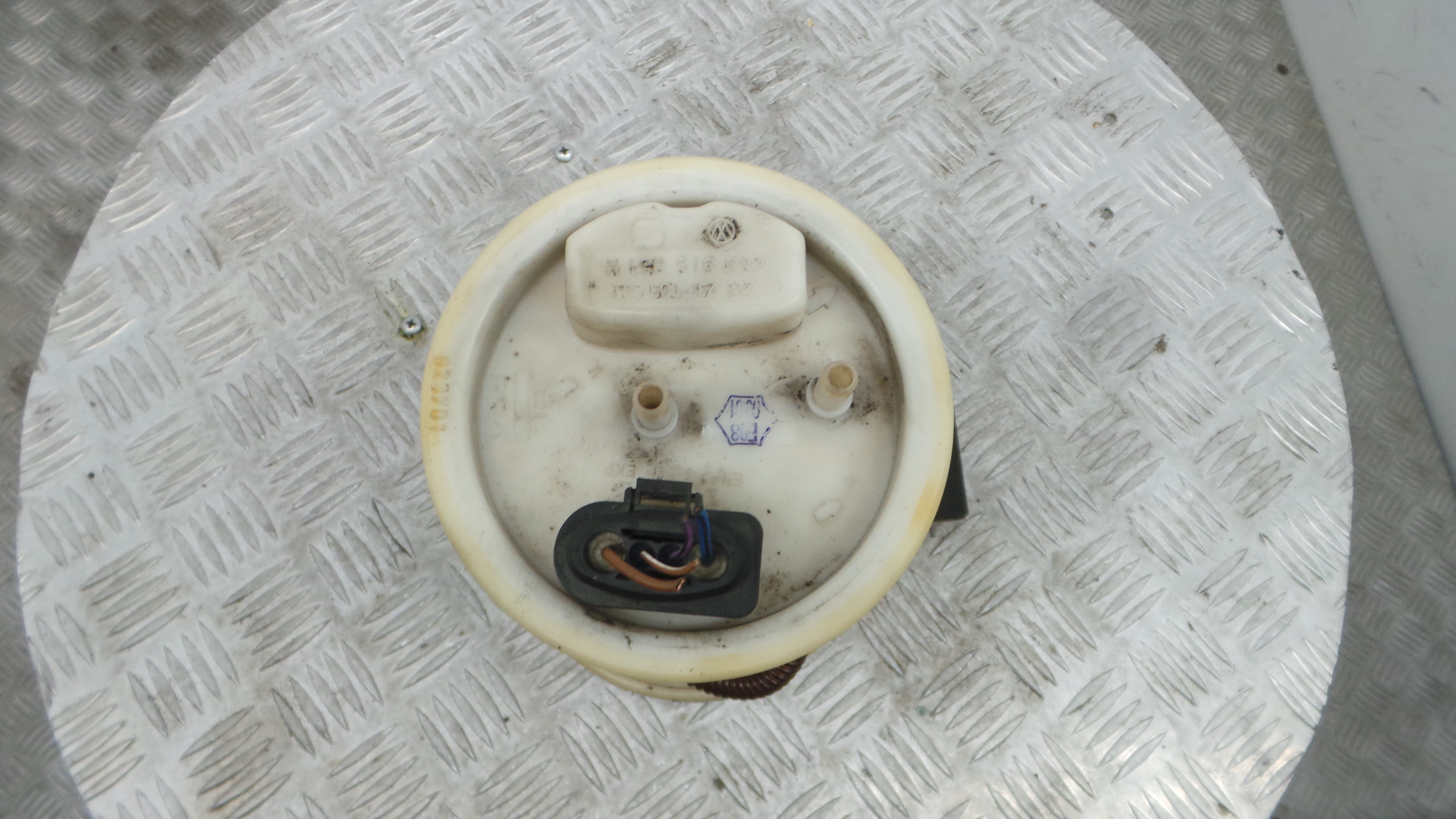 Boia do Combustível 6N0919051N - SEAT IBIZA II (6K1), IBIZA Mk II (6K1)-36908836