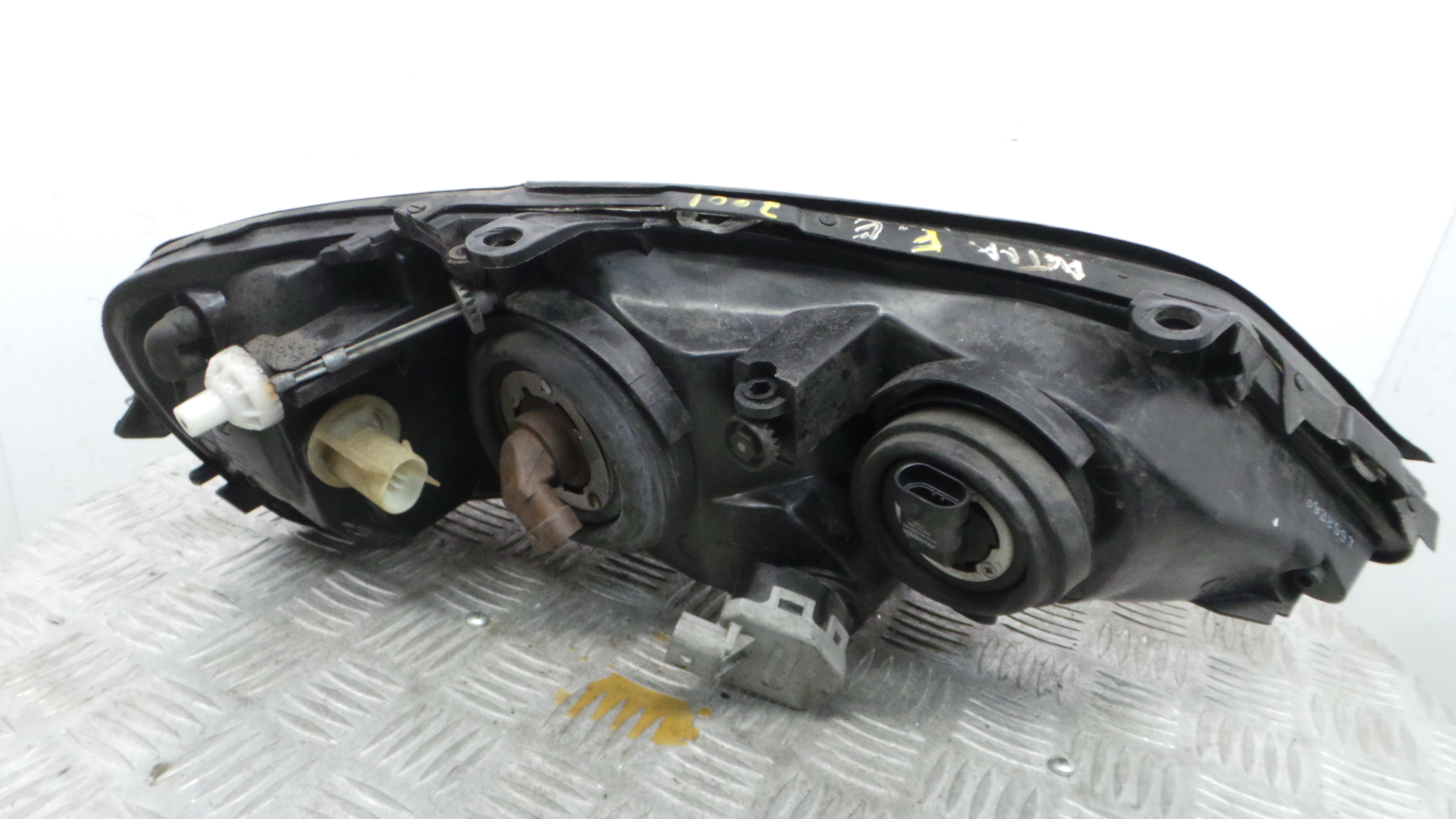 Ótica Esq 08-442-1116L - OPEL ASTRA G Combi (T98)-36909048