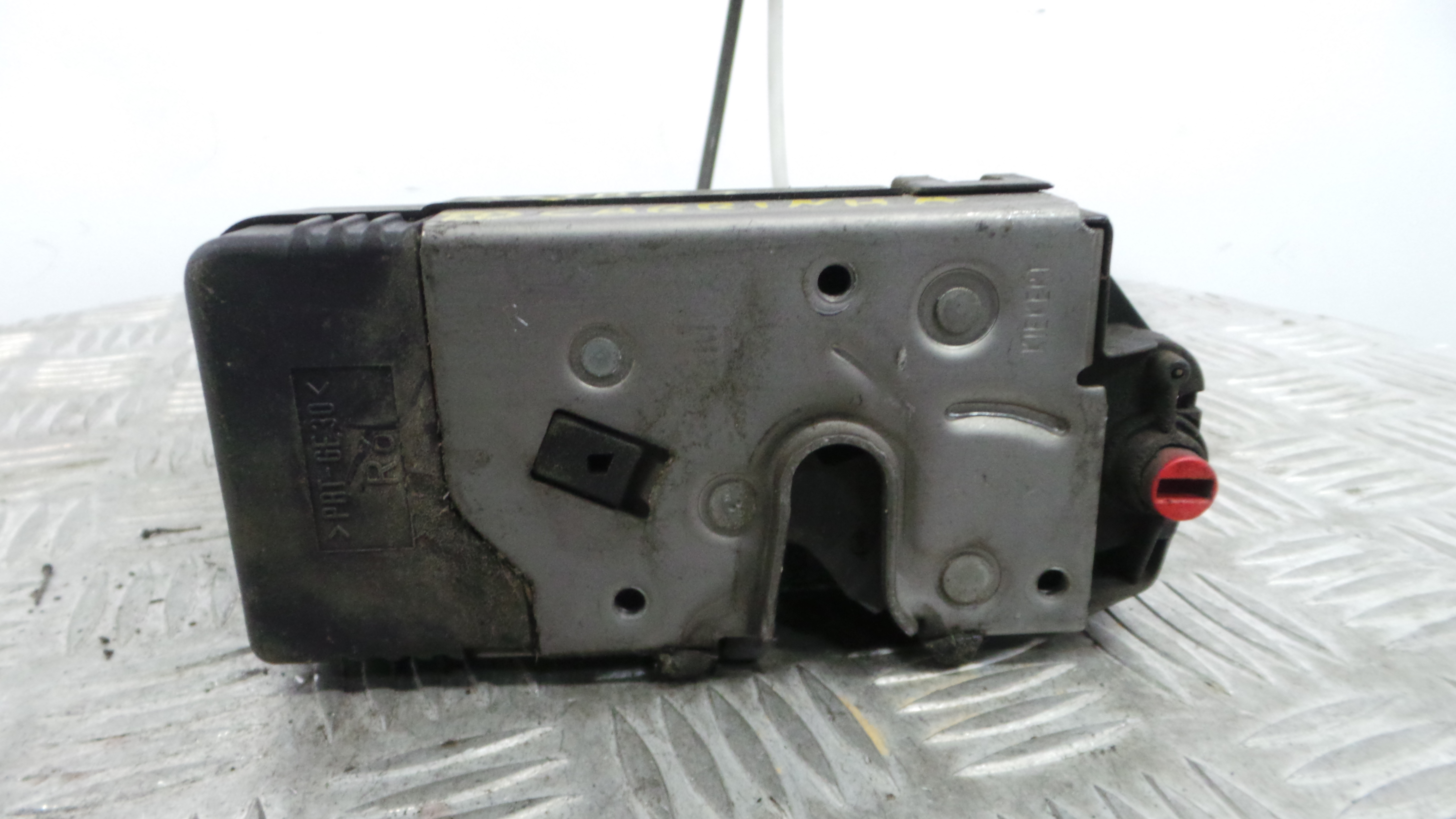 Fecho da Porta Trás Dto 24414135 - OPEL ASTRA G Combi (T98)-36909136