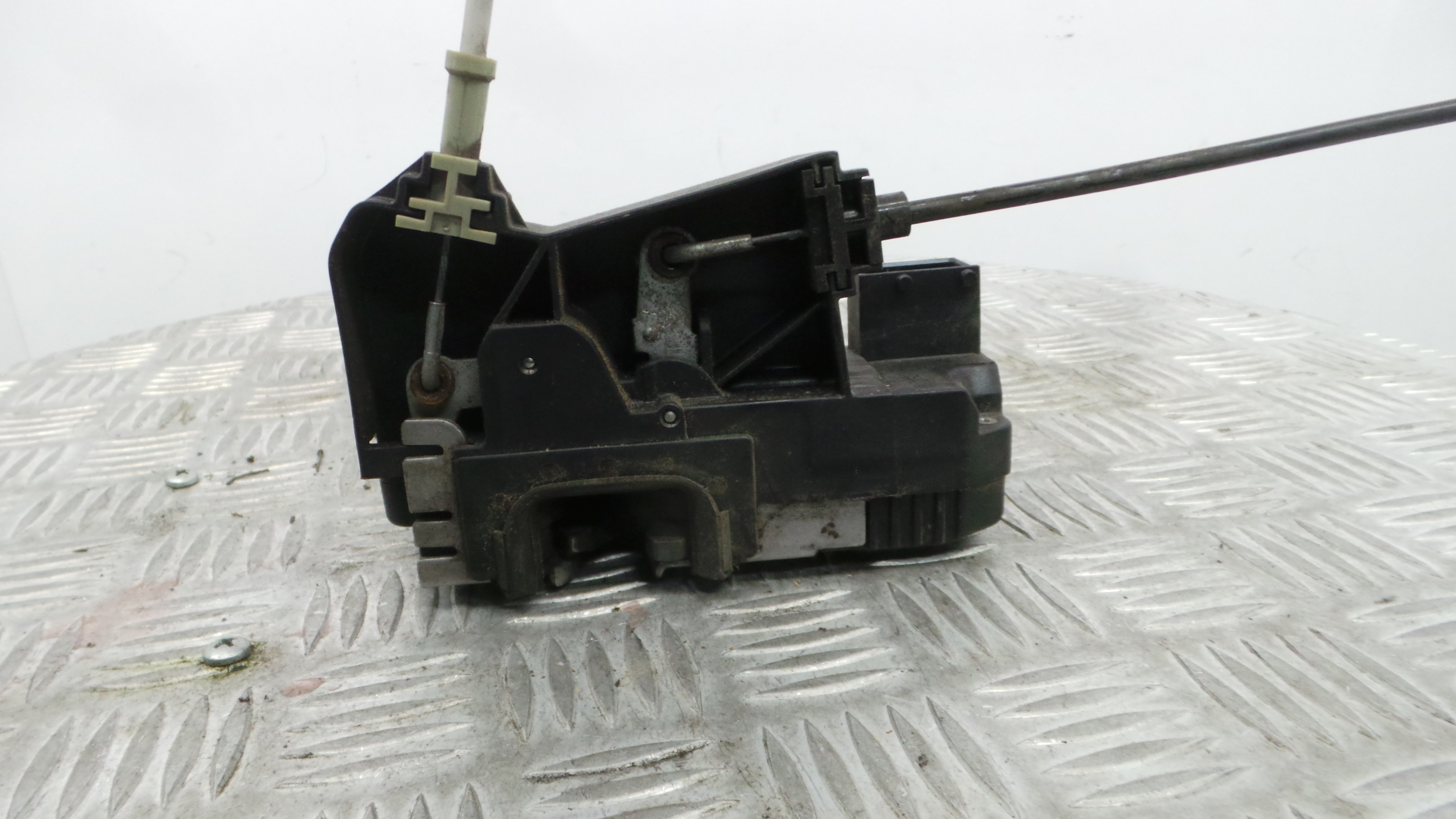 Fecho da Porta Frente Dto 24444016 - OPEL ASTRA G Combi (T98)-36909144