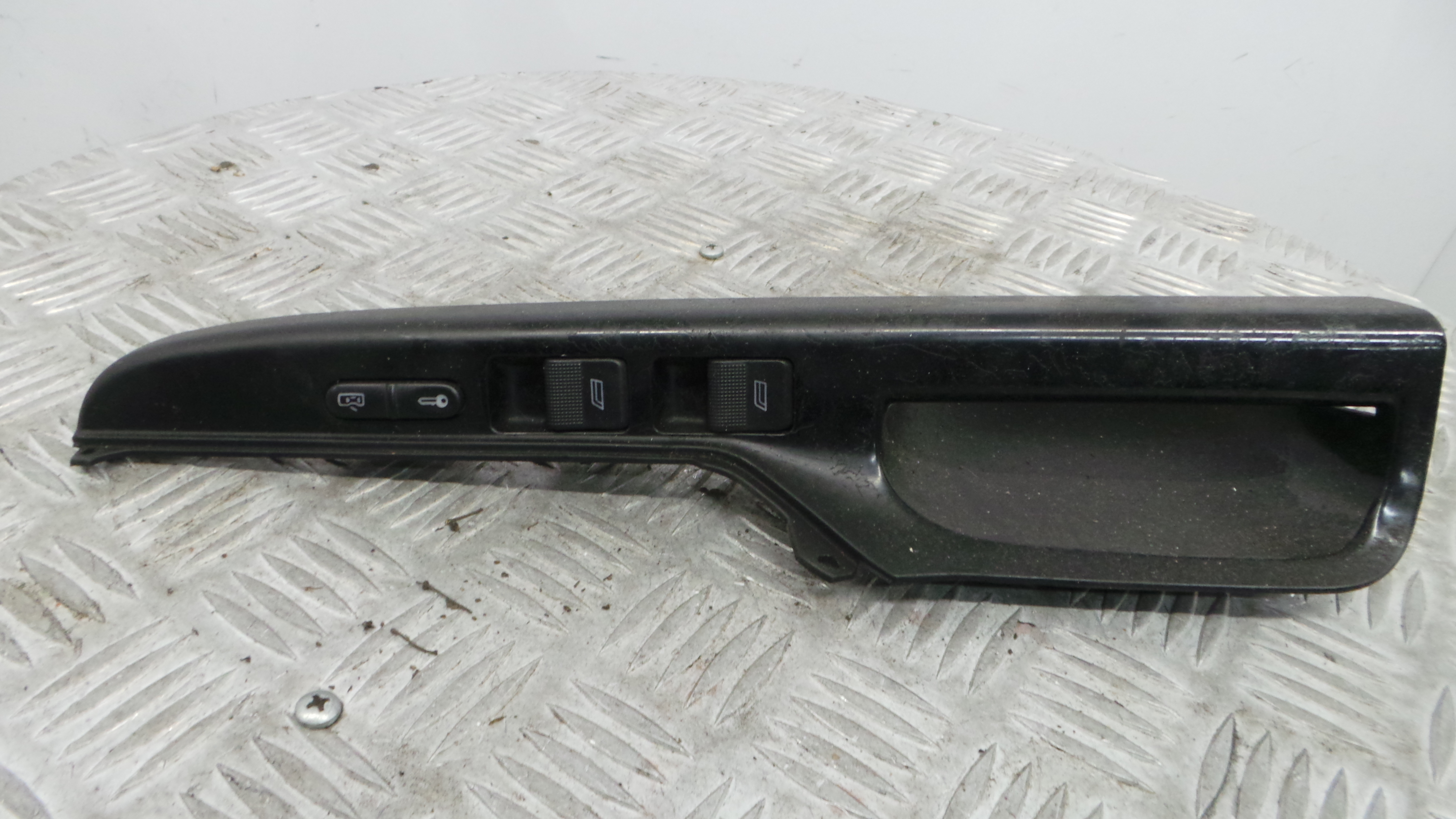 Interruptor / Comando Elevador Vidro Frente Esq  6K0967171B - SEAT IBIZA II (6K1), IBIZA Mk II (6K1)-36909152