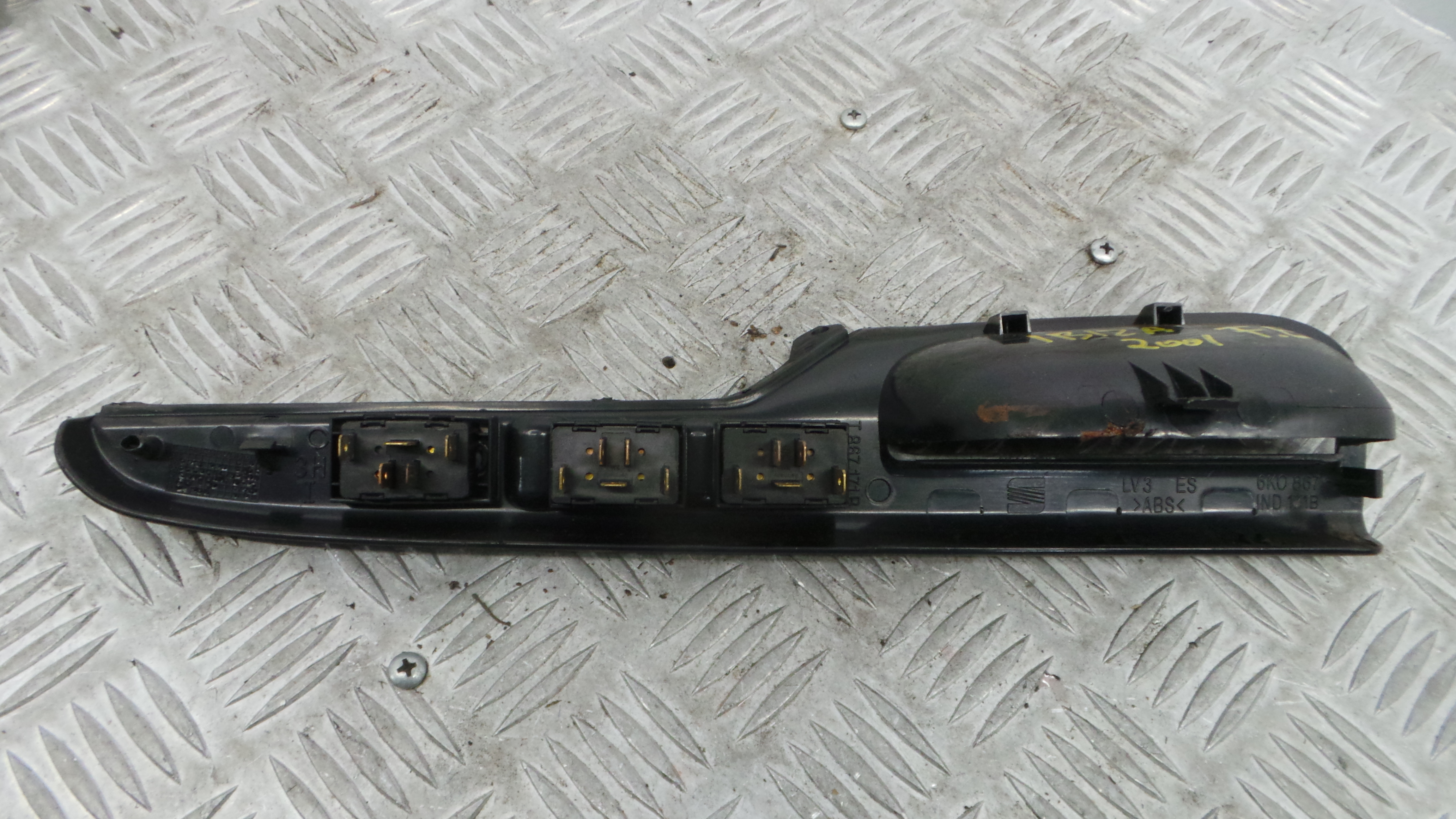 Interruptor / Comando Elevador Vidro Frente Esq  6K0967171B - SEAT IBIZA II (6K1), IBIZA Mk II (6K1)-36909152