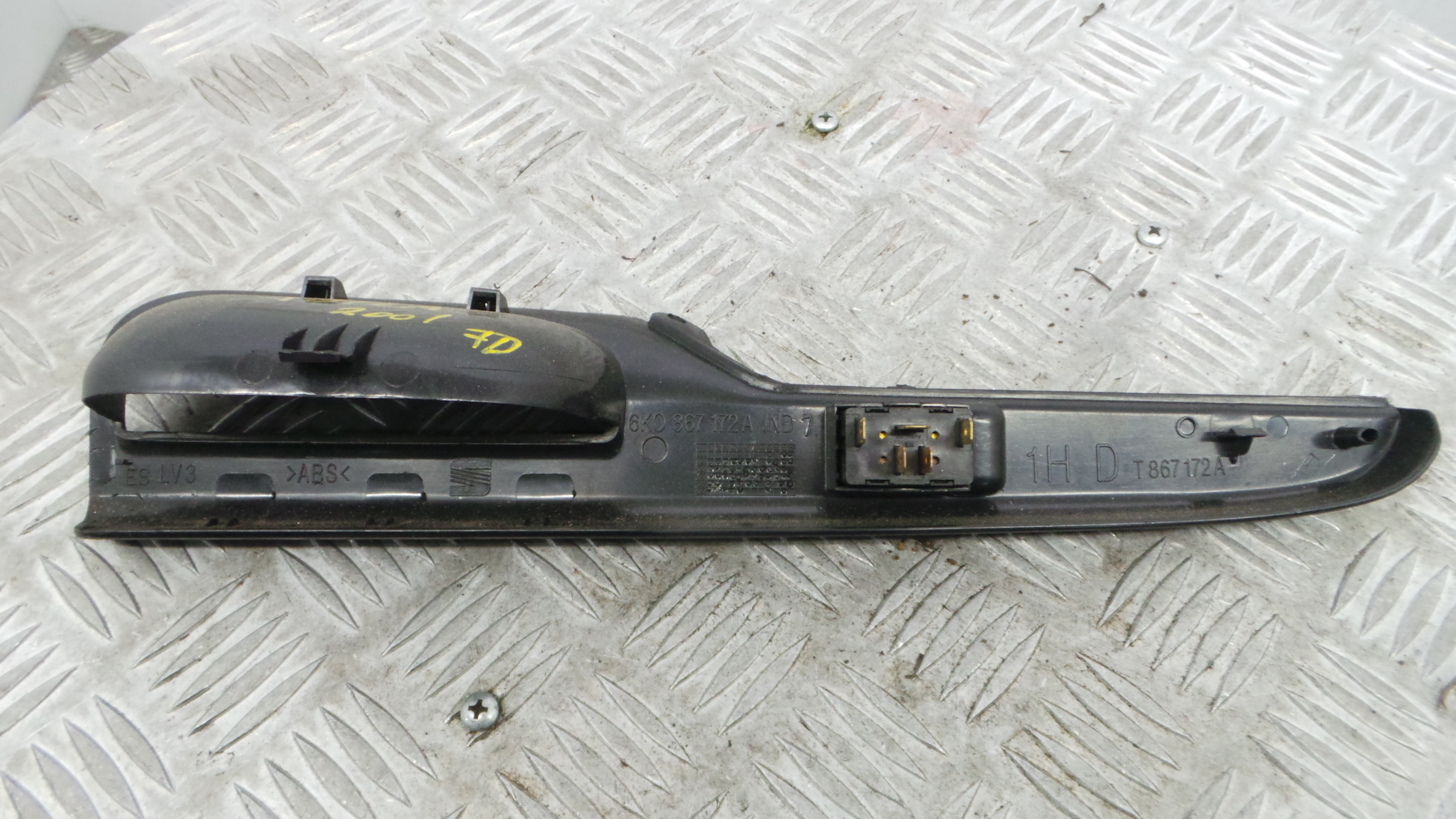 Interruptor / Comando Elevador Vidro Frente Dto  6K0867172A - SEAT IBIZA II (6K1), IBIZA Mk II (6K1)-36909156