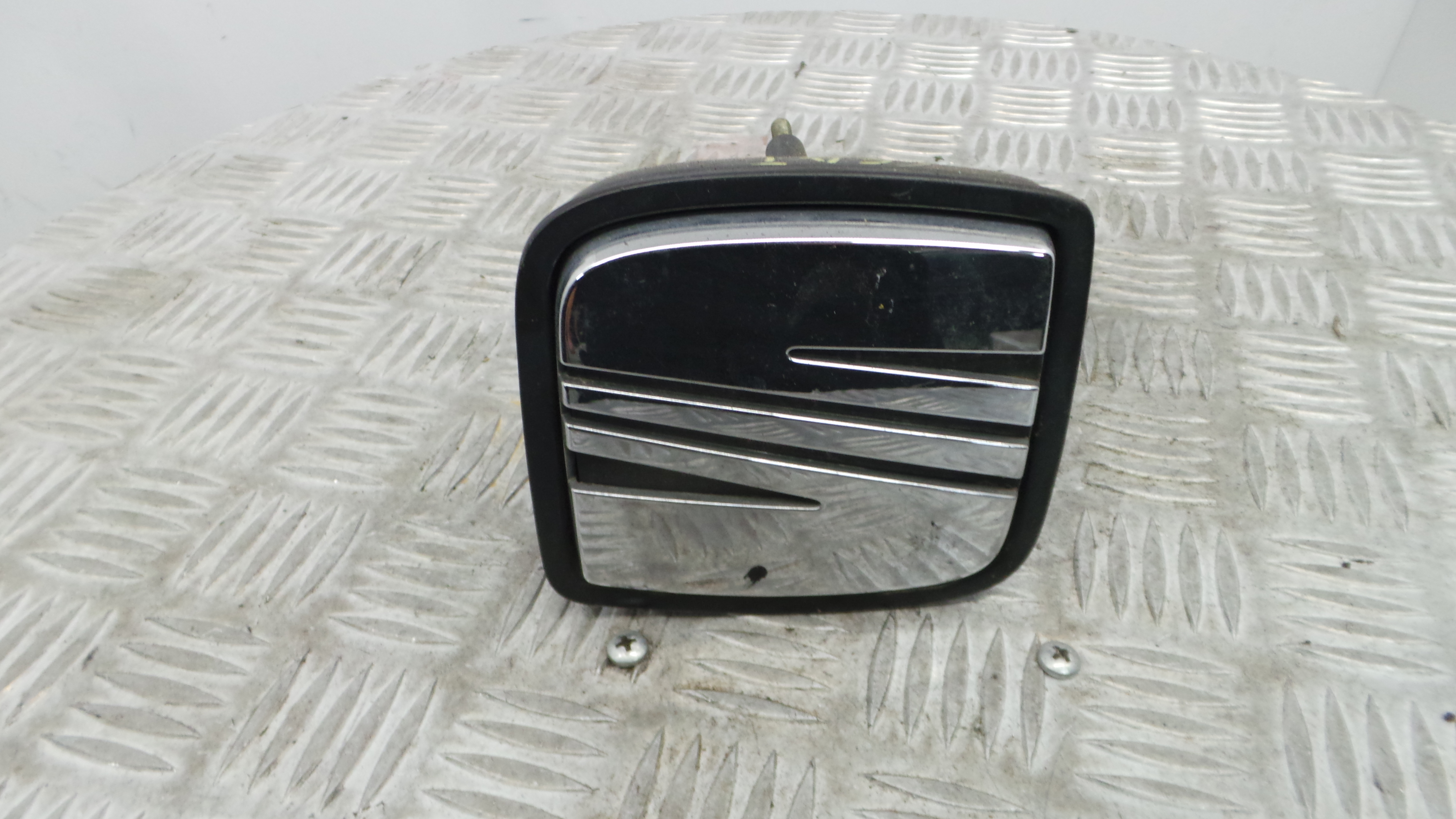 Puxador Exterior da Tampa da Mala  - SEAT IBIZA II (6K1), IBIZA Mk II (6K1)-36909170