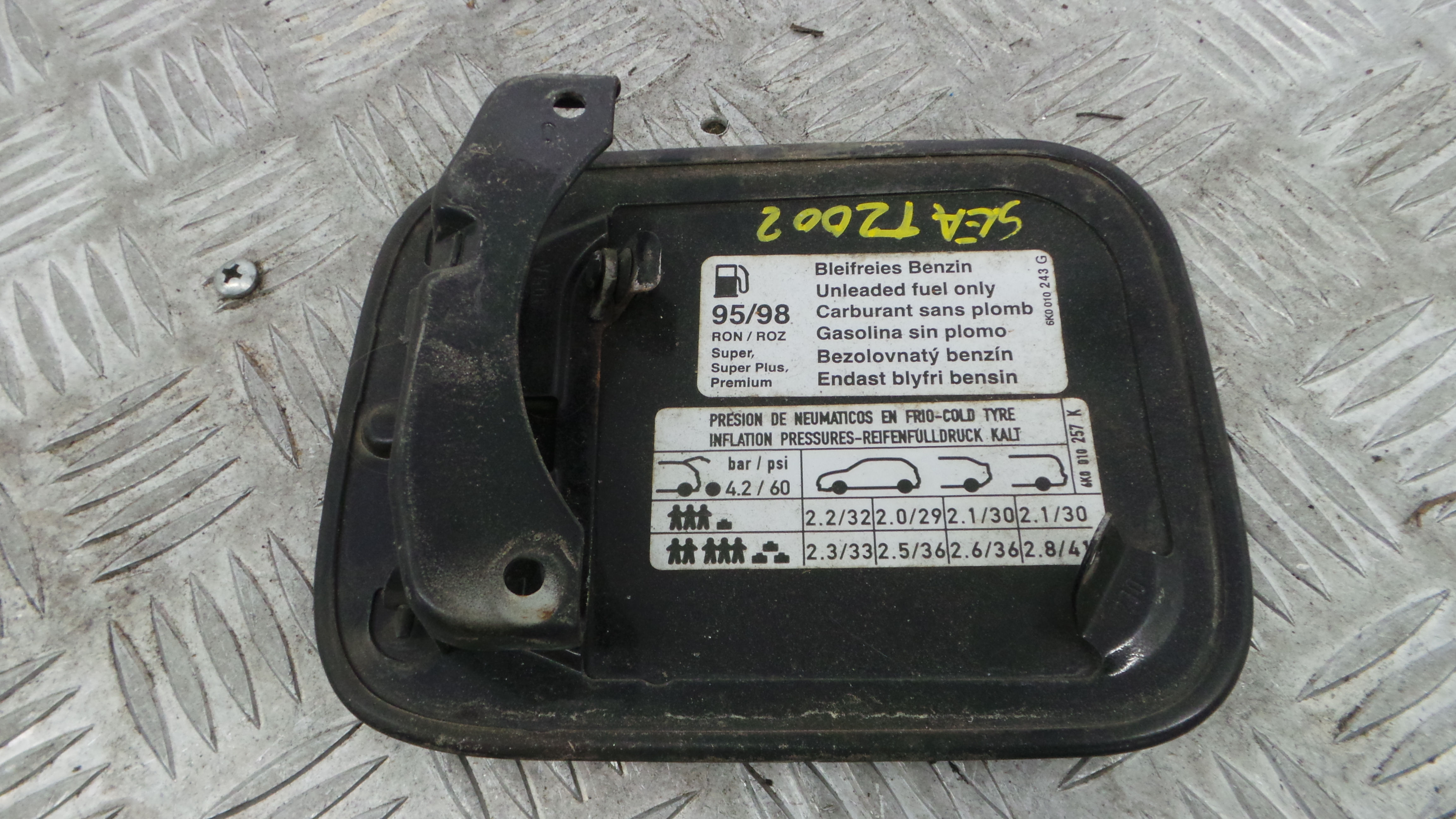 Tampão de Combustivel  6K6809905A - SEAT IBIZA II (6K1), IBIZA Mk II (6K1)-36909172