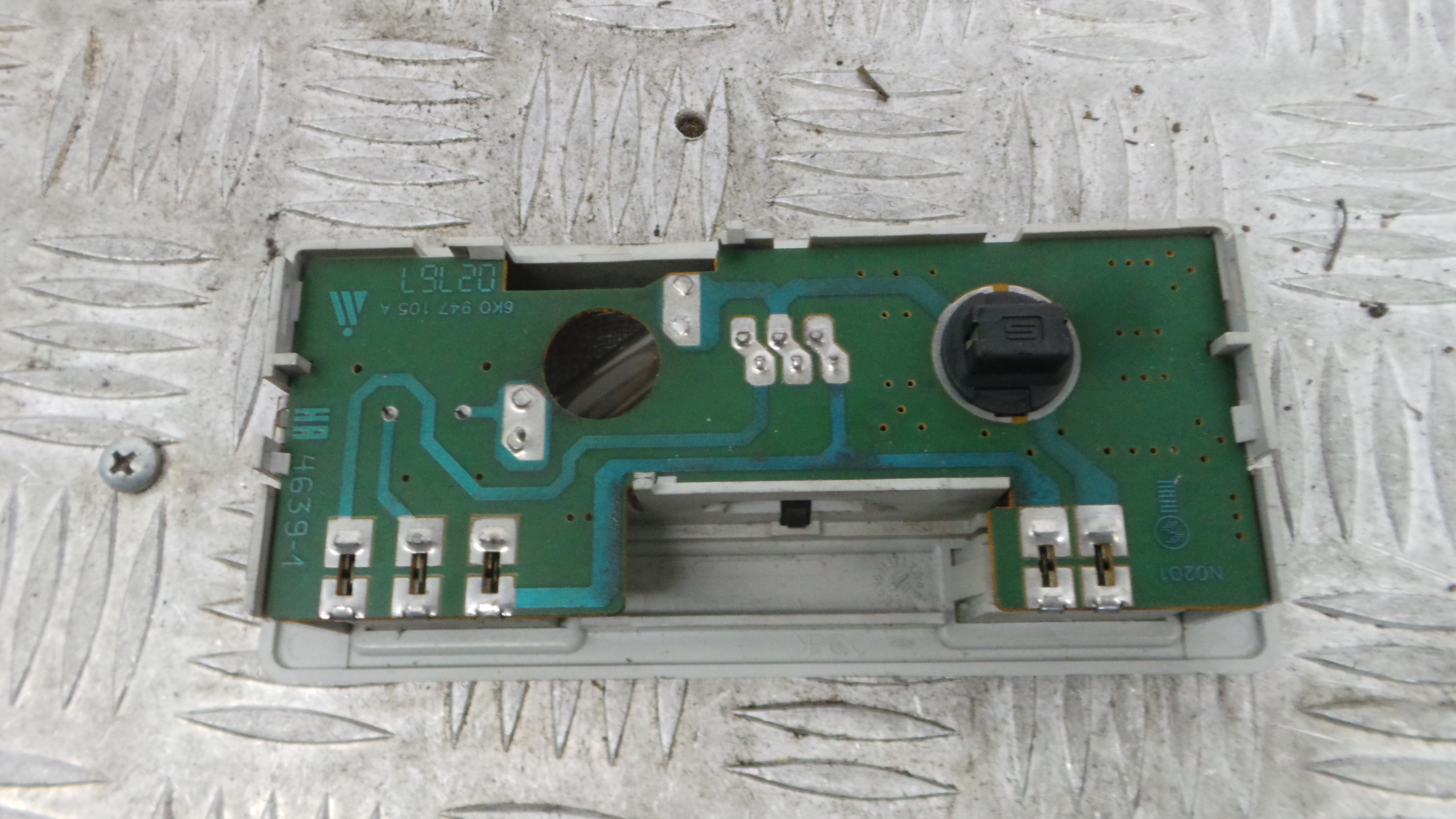 Plafonier Teto 6K0947105A - SEAT IBIZA II (6K1), IBIZA Mk II (6K1)-36909184