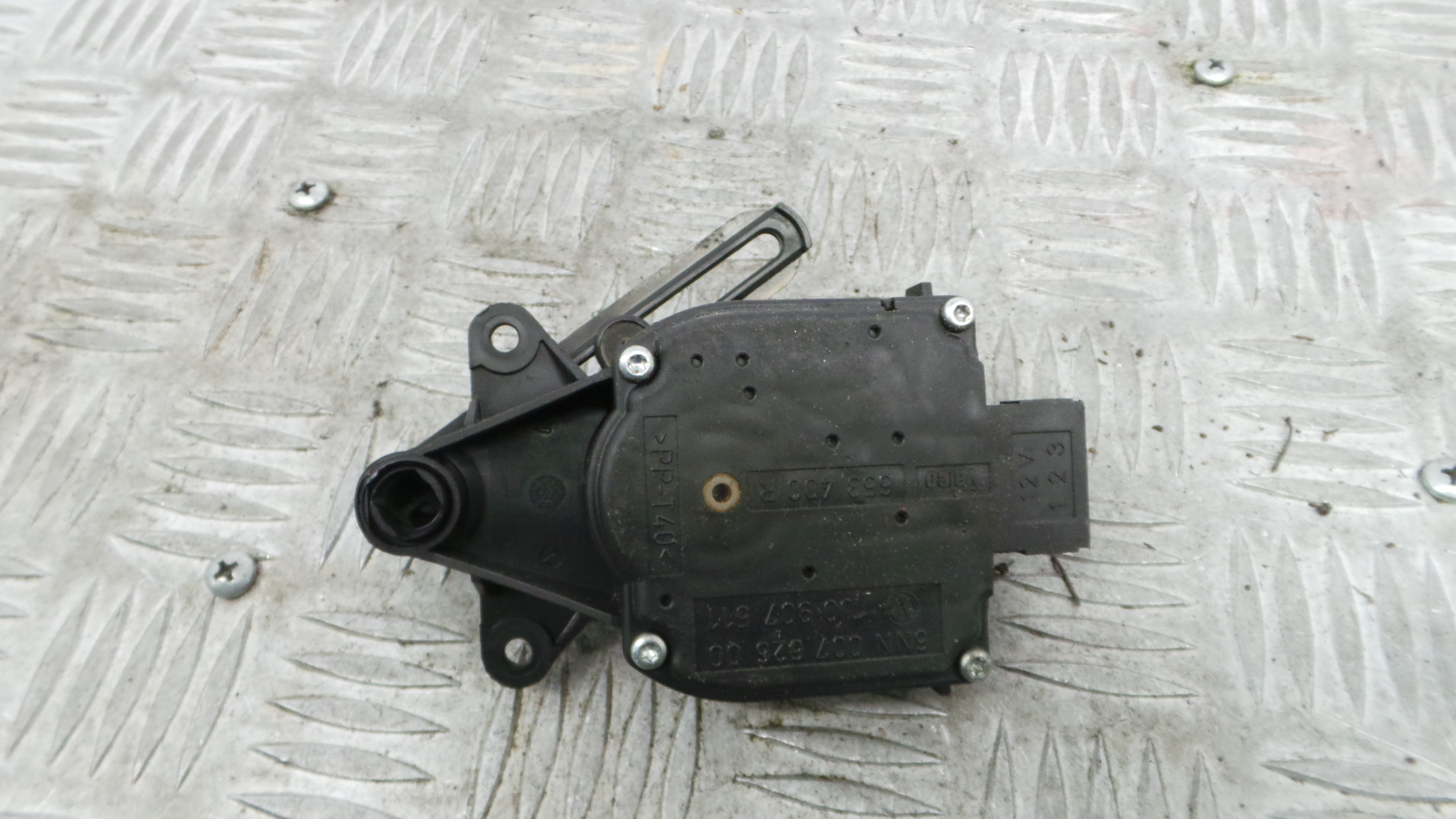 Atuador do Circuito de Ar 1J0907511 - SEAT IBIZA II (6K1), IBIZA Mk II (6K1)-36909193