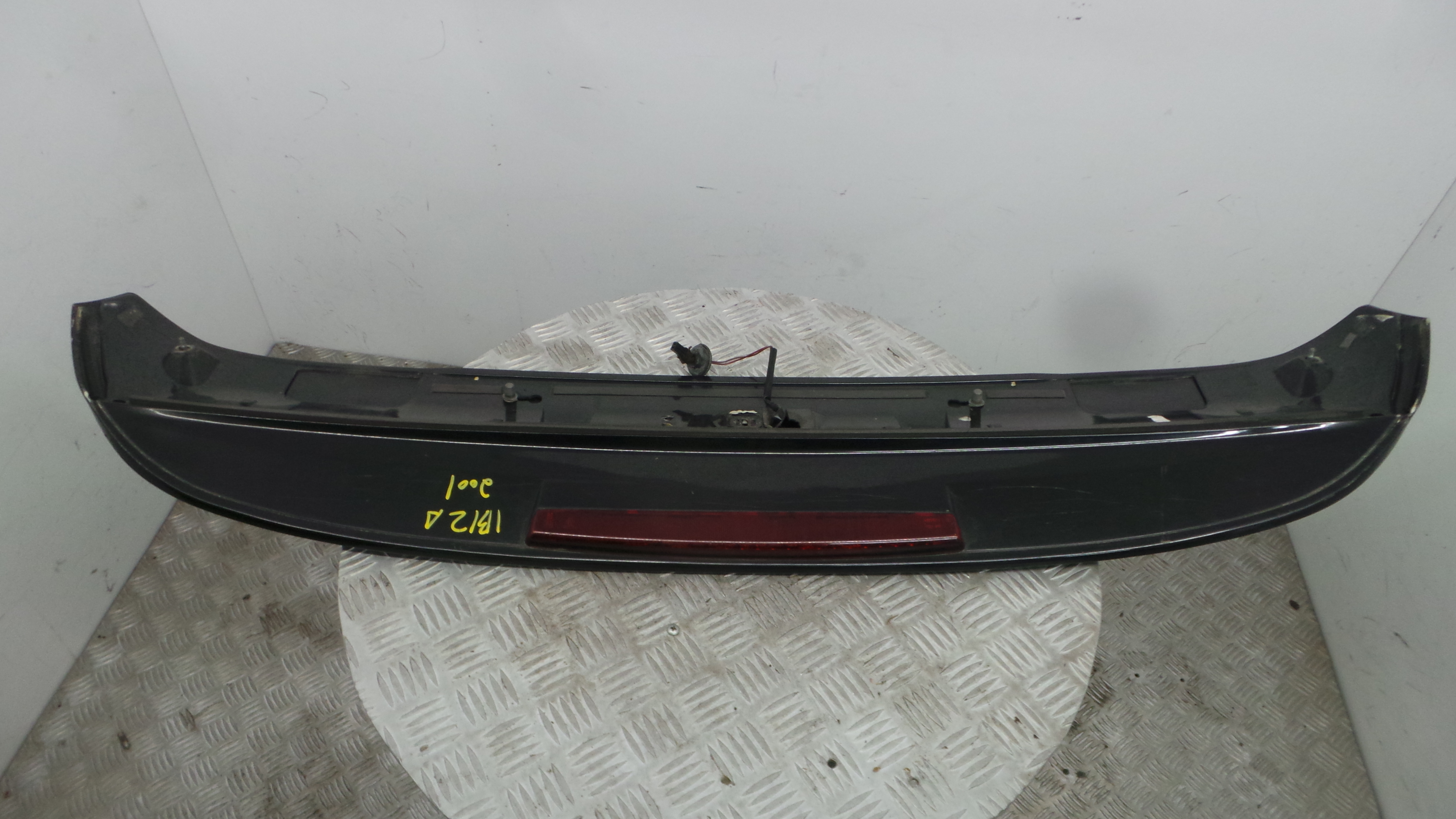 Aleron traseiro 6K6827933D - SEAT IBIZA II (6K1), IBIZA Mk II (6K1)-36909277