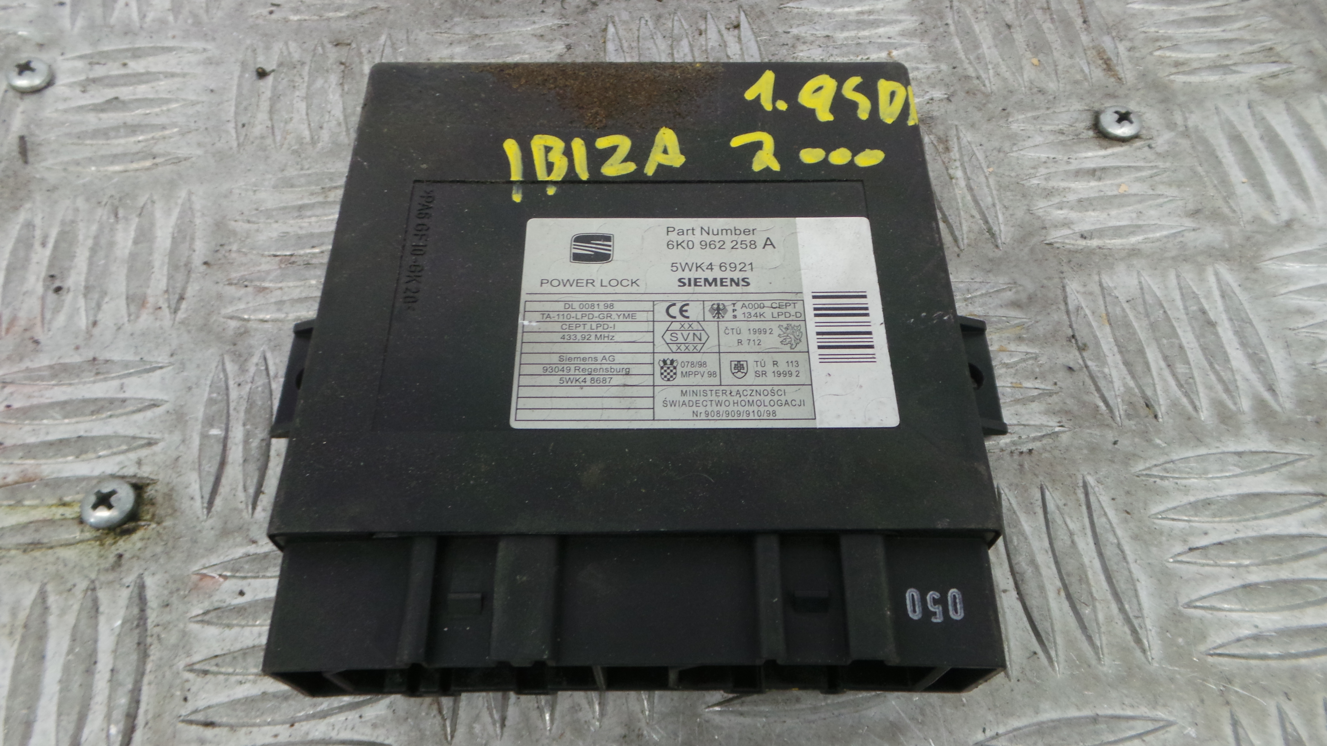 Centralina do Fecho Central 6K0962258A - SEAT IBIZA II (6K1), IBIZA Mk II (6K1)-36911836 Centralina do Fecho Central 6K0962258A - SEAT IBIZA II (6K1), IBIZA Mk II (6K1)-36911836