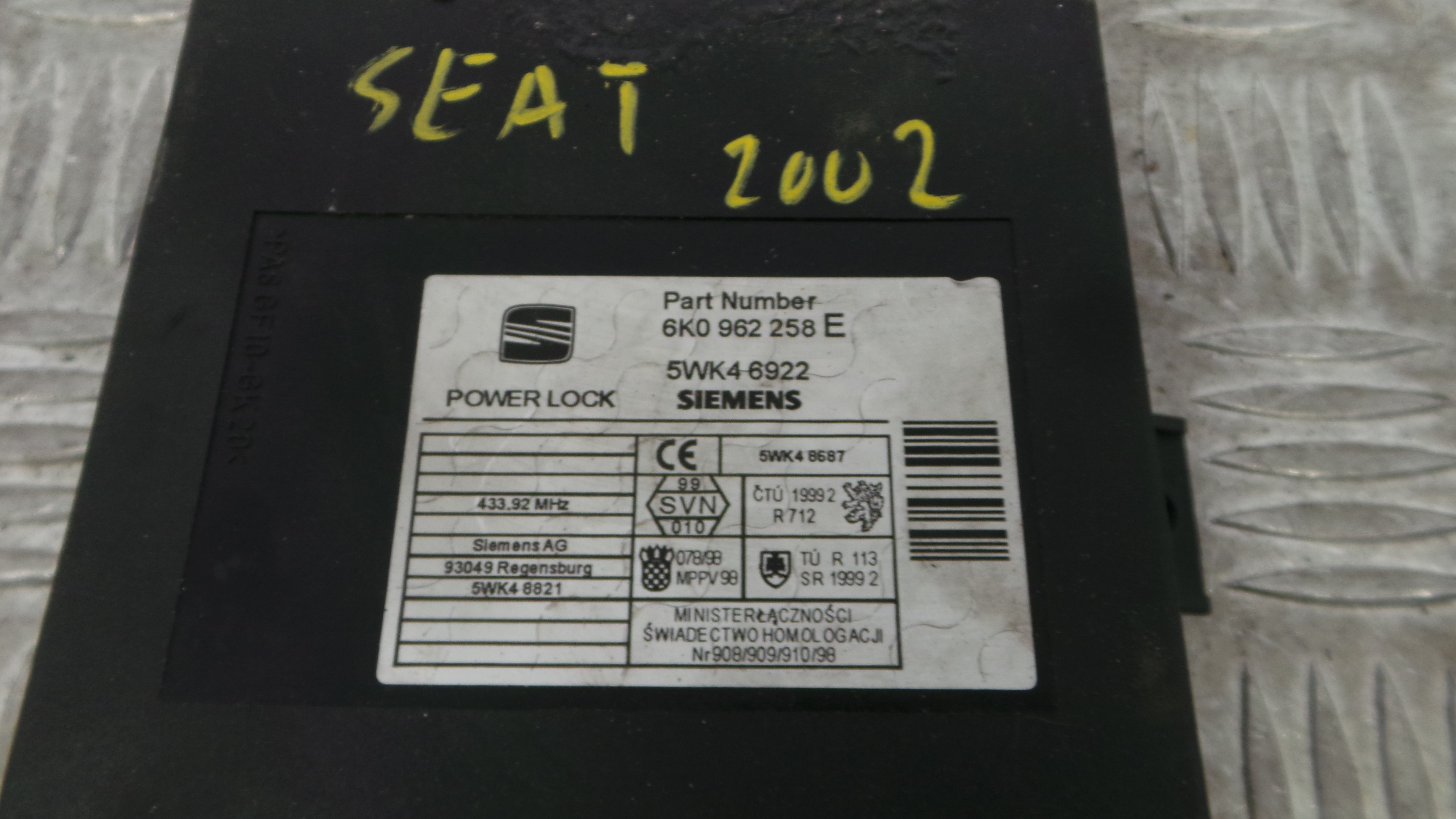 Centralina do Fecho Central 6K0962258E - SEAT IBIZA II (6K1), IBIZA Mk II (6K1)-36911839