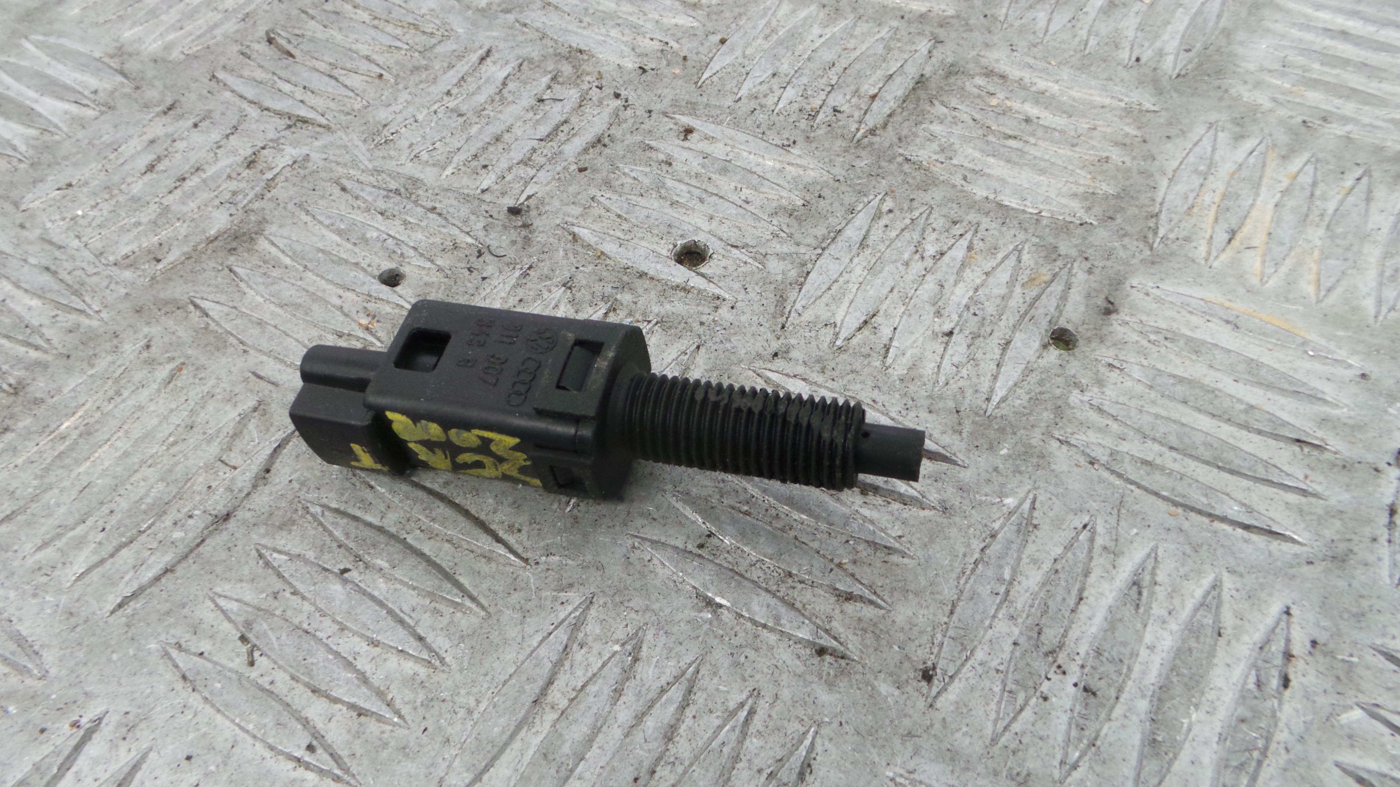 Sensor Cruise Control 811907343B - SEAT IBIZA II (6K1), IBIZA Mk II (6K1)-36912336