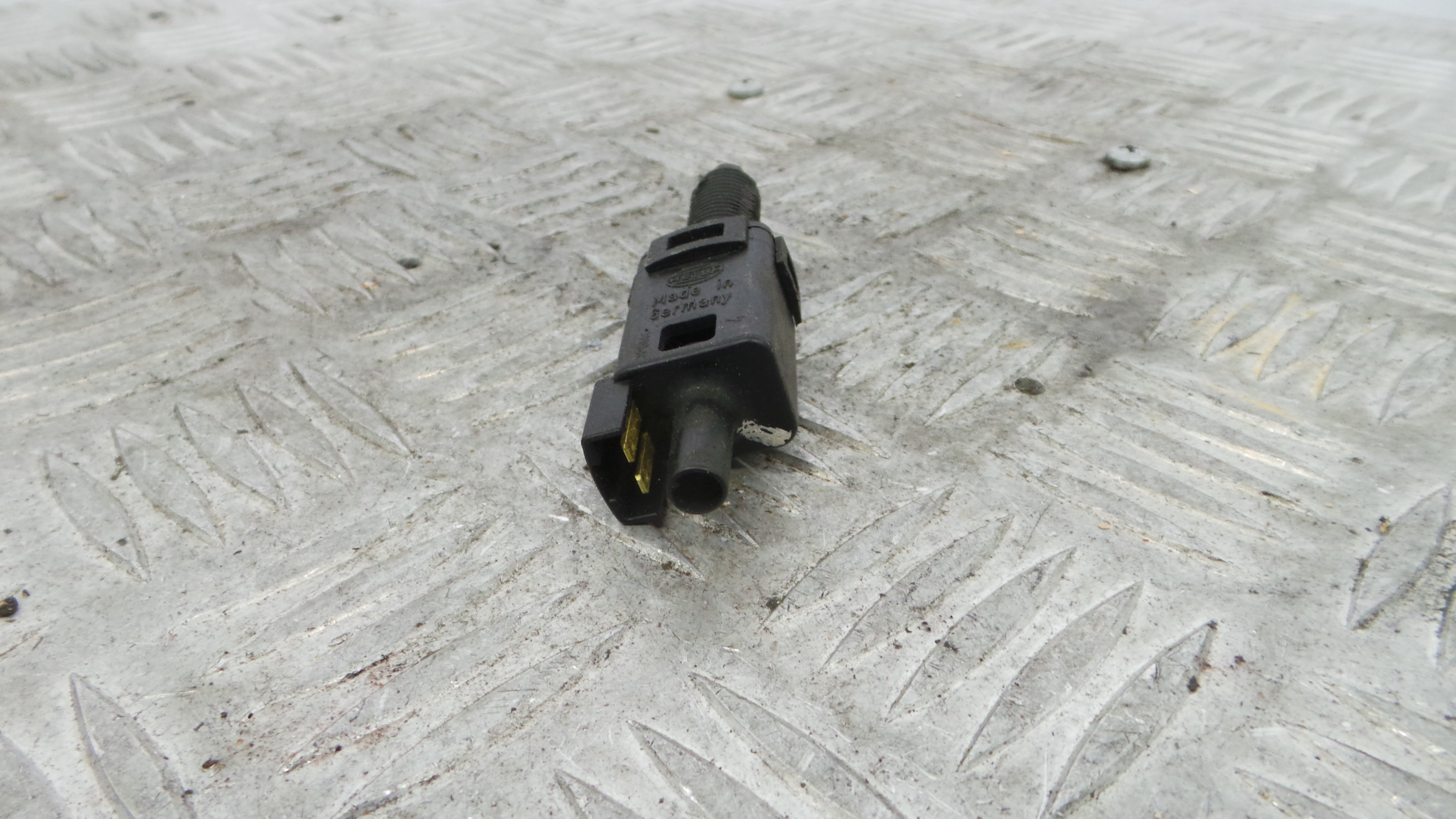Sensor Cruise Control 811907343B - SEAT IBIZA II (6K1), IBIZA Mk II (6K1)-36912336