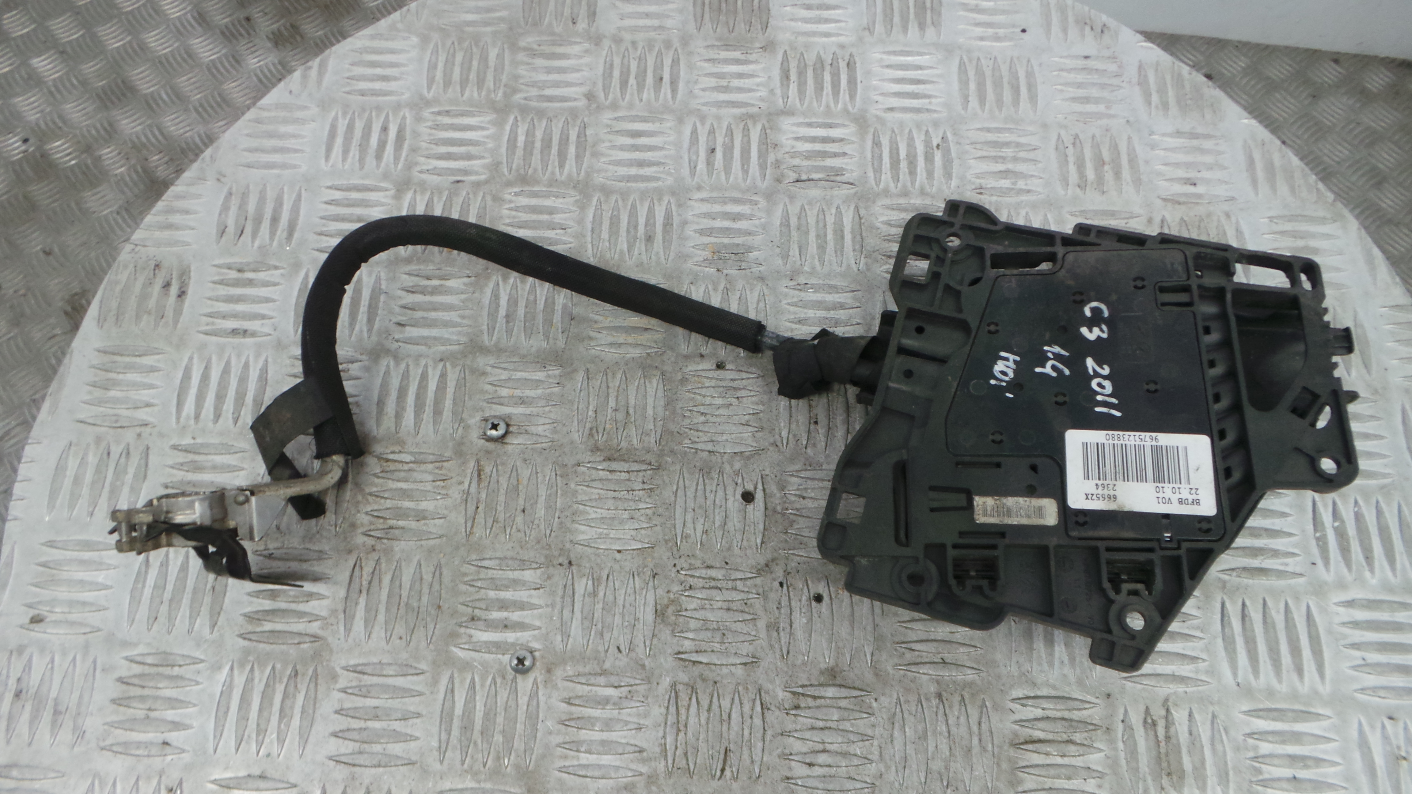 Caixa dos Fusíveis / BSI / UCH / SAM 9675123880 - CITROËN C3 II (SC_)-36912419