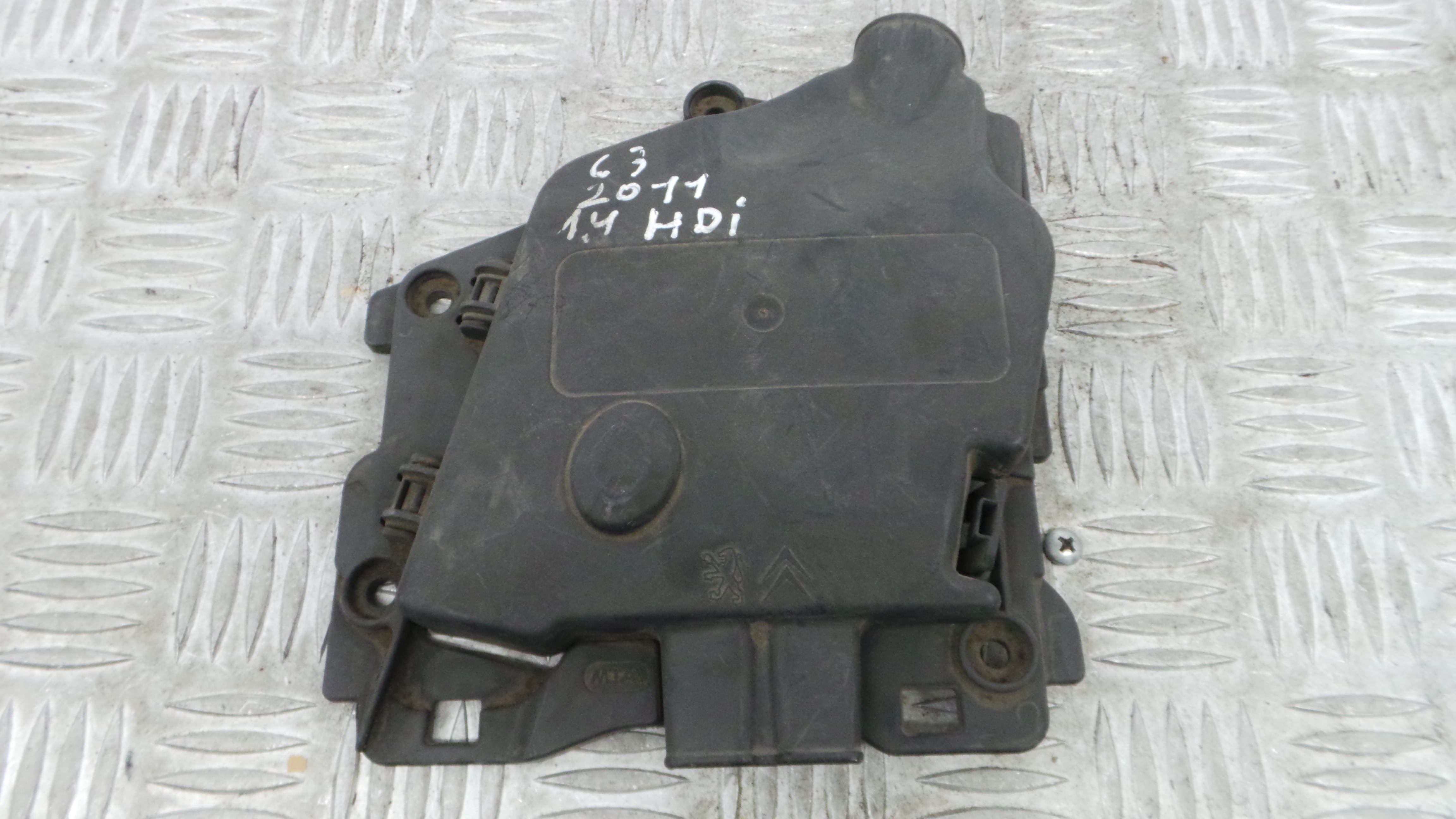 Caixa dos Fusíveis / BSI / UCH / SAM 9675123880 - CITROËN C3 II (SC_)-36912430