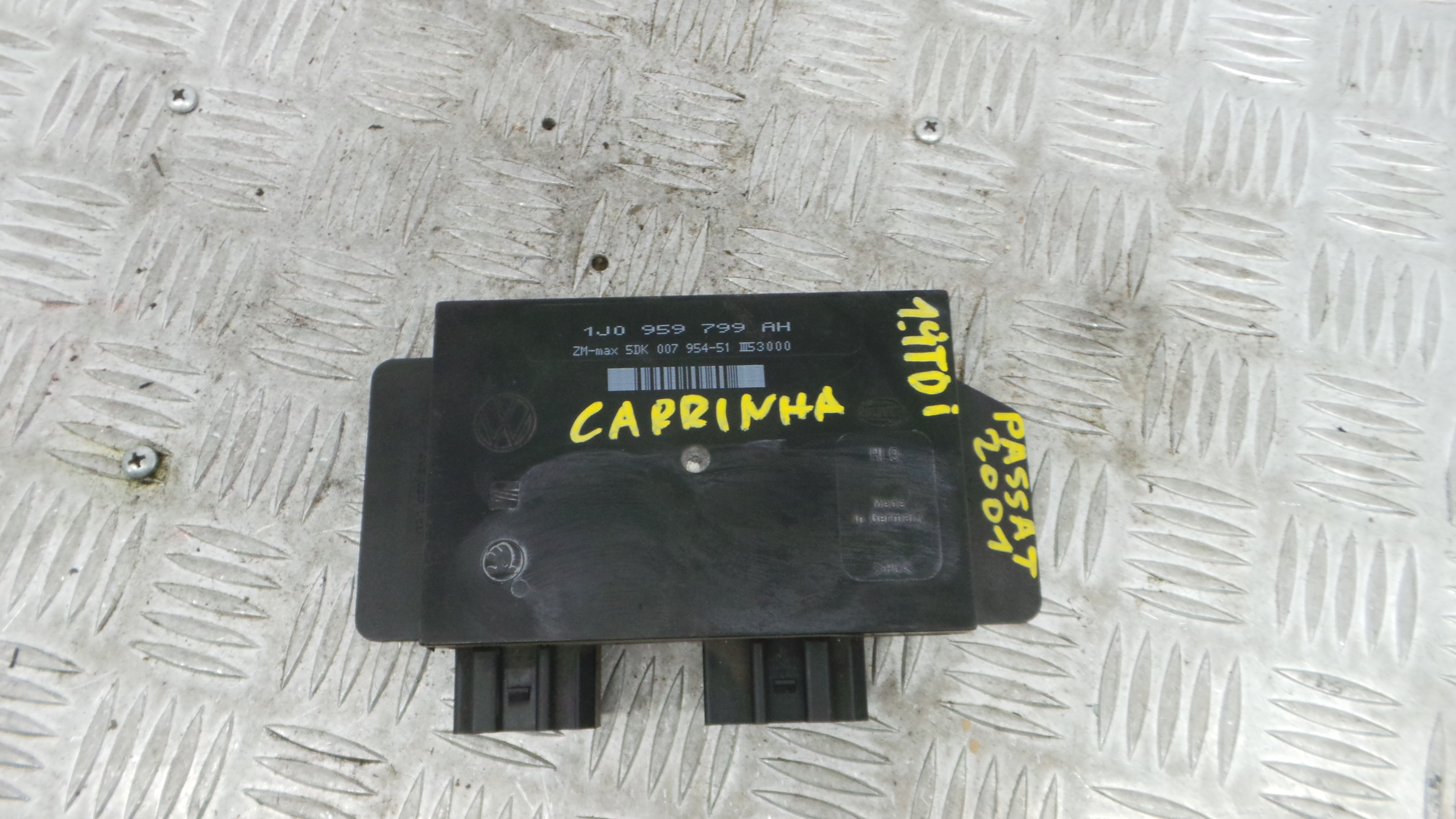 Modulo Electrónico 1J0959799AH - VW PASSAT B5.5 Estate (3B6), PASSAT B5.5 Variant (3B6)-36912554