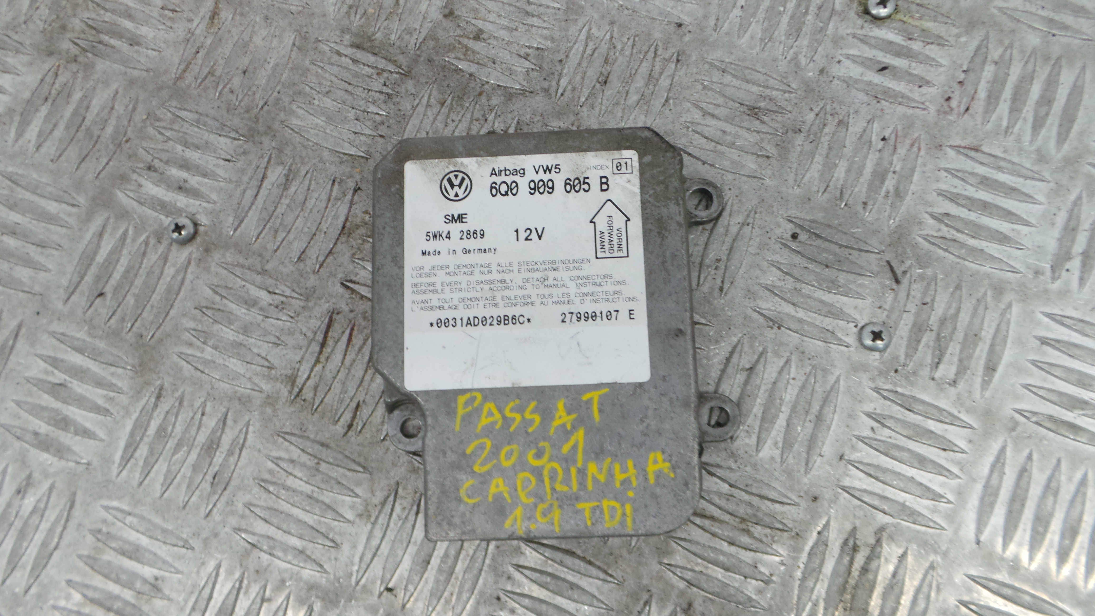 Centralina de Airbags 6Q0909605B - VW PASSAT B5.5 Estate (3B6), PASSAT B5.5 Variant (3B6)-36912566