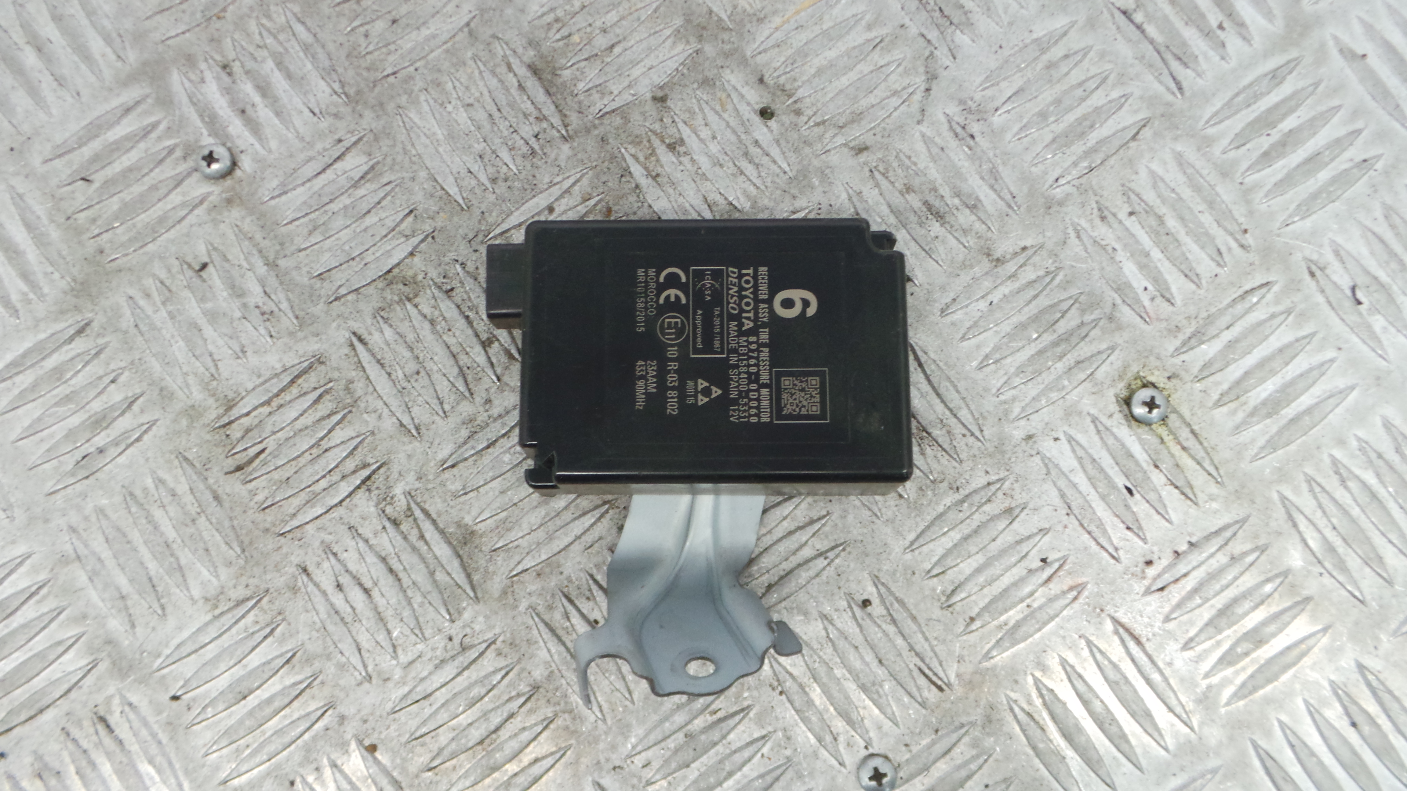 Modulo Electrónico 89760-0D060 - TOYOTA YARIS (_P15_)-36915376