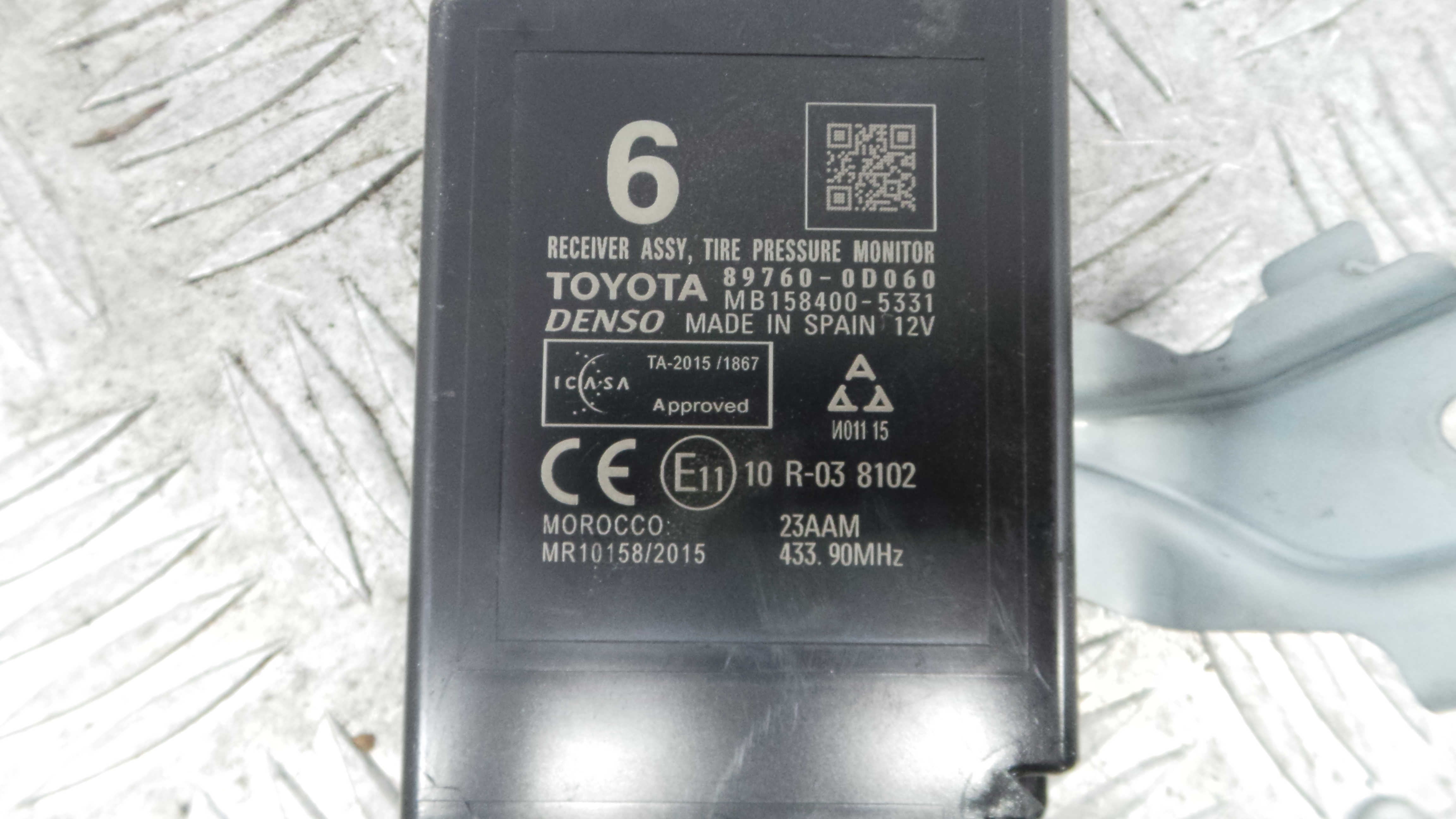 Modulo Electrónico 89760-0D060 - TOYOTA YARIS (_P15_)-36915376