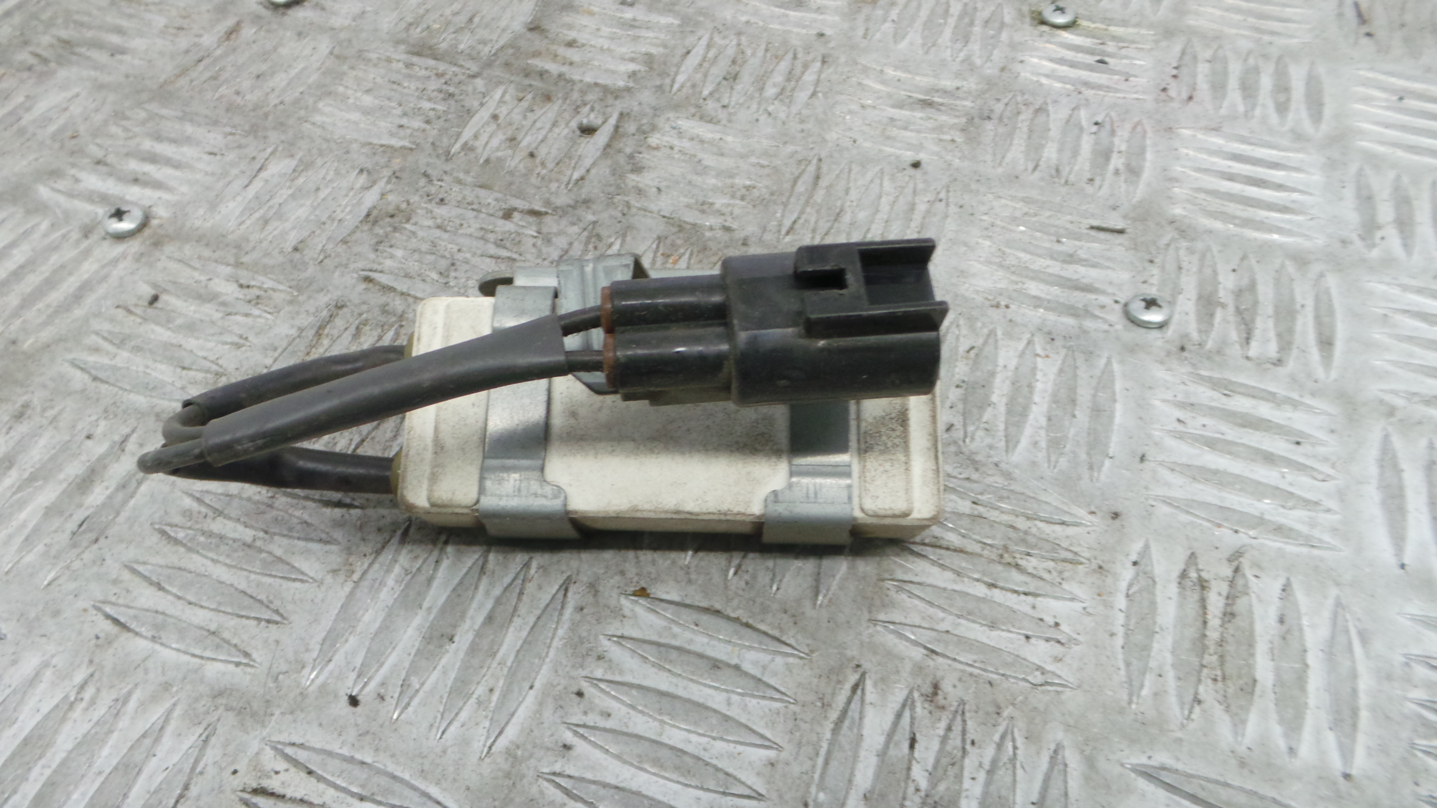 Relé 246810-7970A - TOYOTA YARIS (_P15_)-36915381
