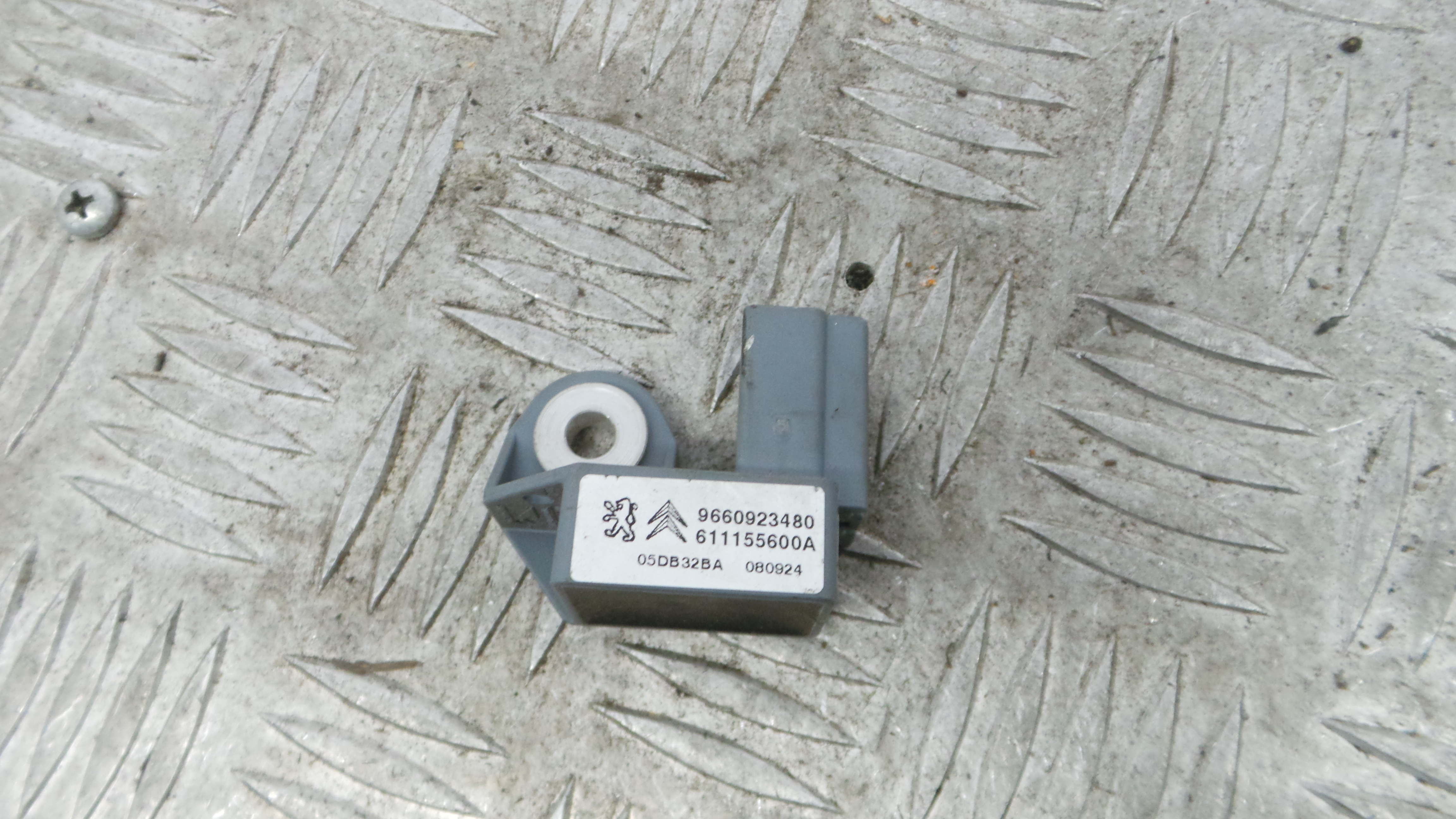 Sensor de Airbag 9660923480 - PEUGEOT 308 I (4A_, 4C_)-36915423 Sensor de Airbag 9660923480 - PEUGEOT 308 I (4A_, 4C_)-36915423