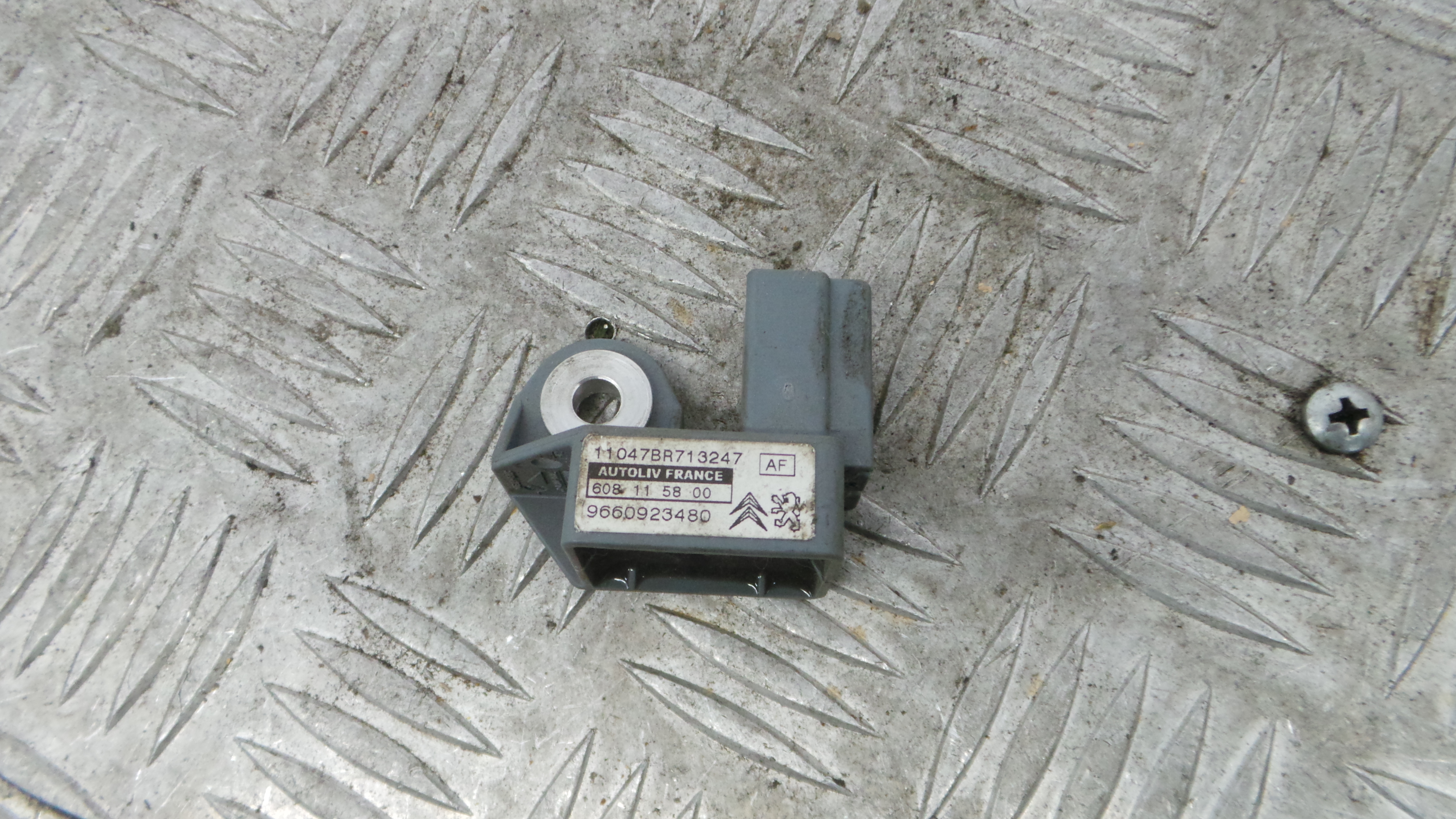 Sensor de Airbag 9660923480 - CITROËN C3 II (SC_)-36915863
