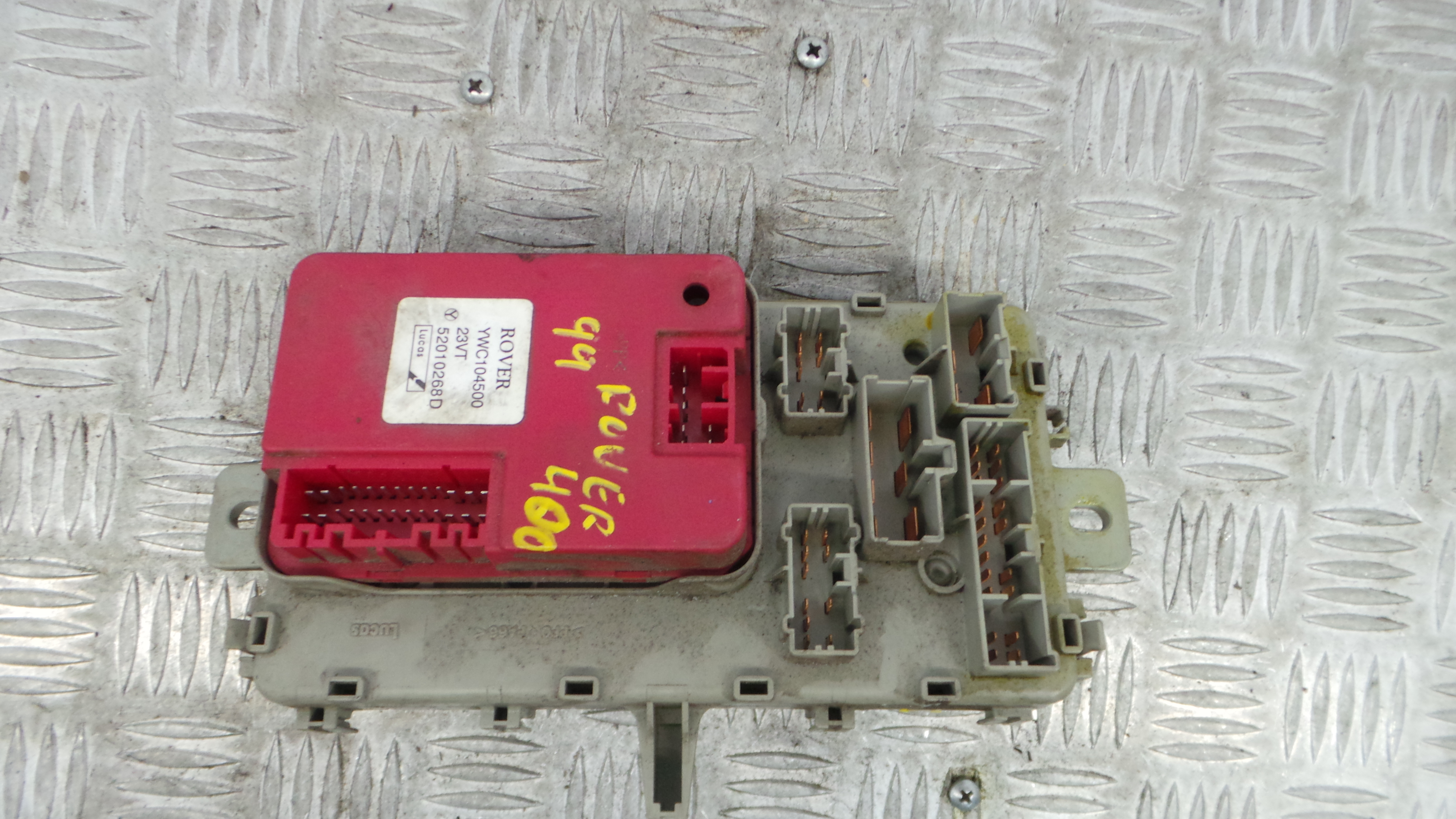 Caixa dos Fusíveis / BSI / UCH / SAM YWC104500 - ROVER 400 II (RT)-36915996