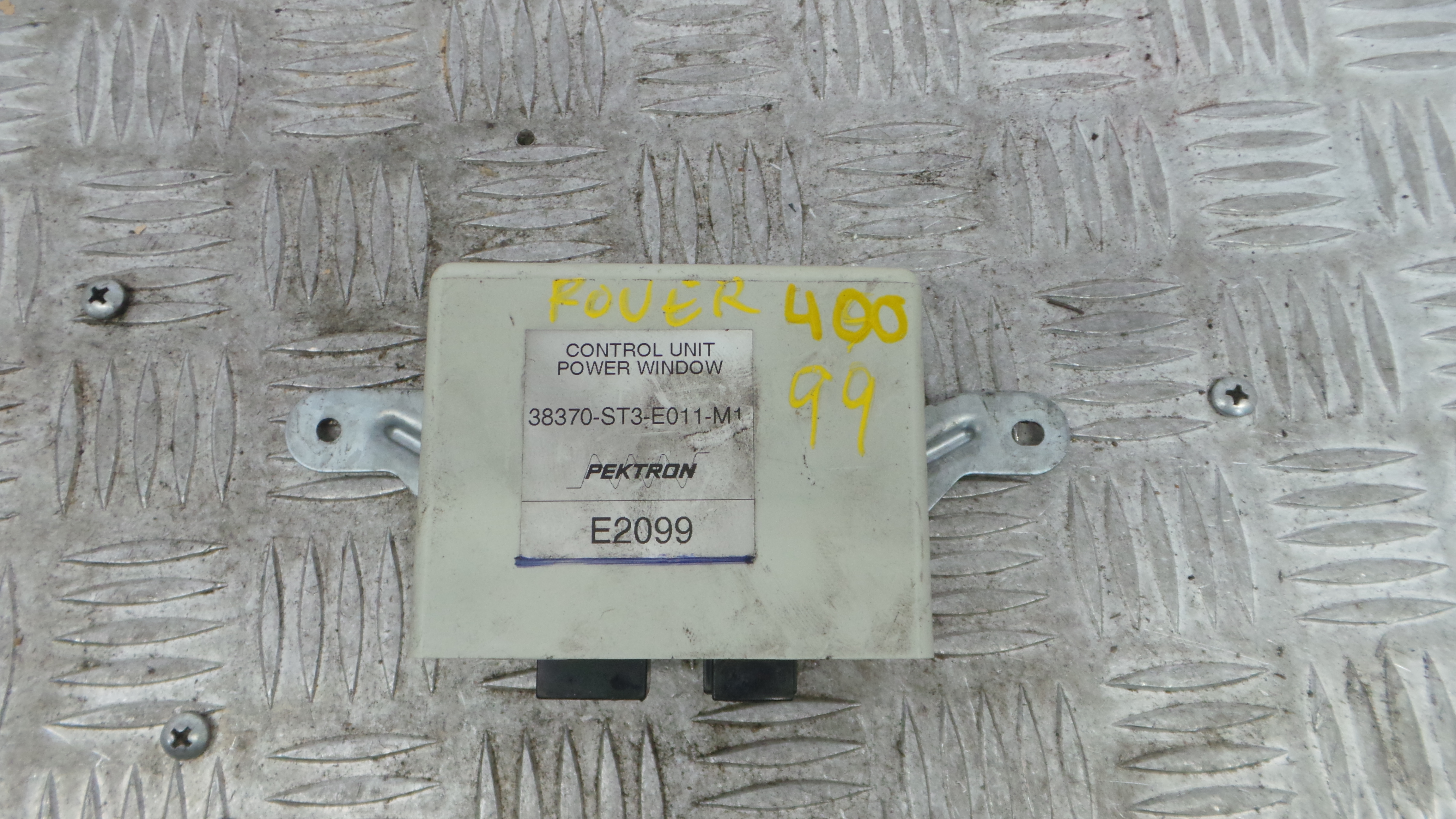 Modulo Electrónico 38370-ST3-E011-M1 - ROVER 400 II (RT)-36916761 Modulo Electrónico 38370-ST3-E011-M1 - ROVER 400 II (RT)-36916761