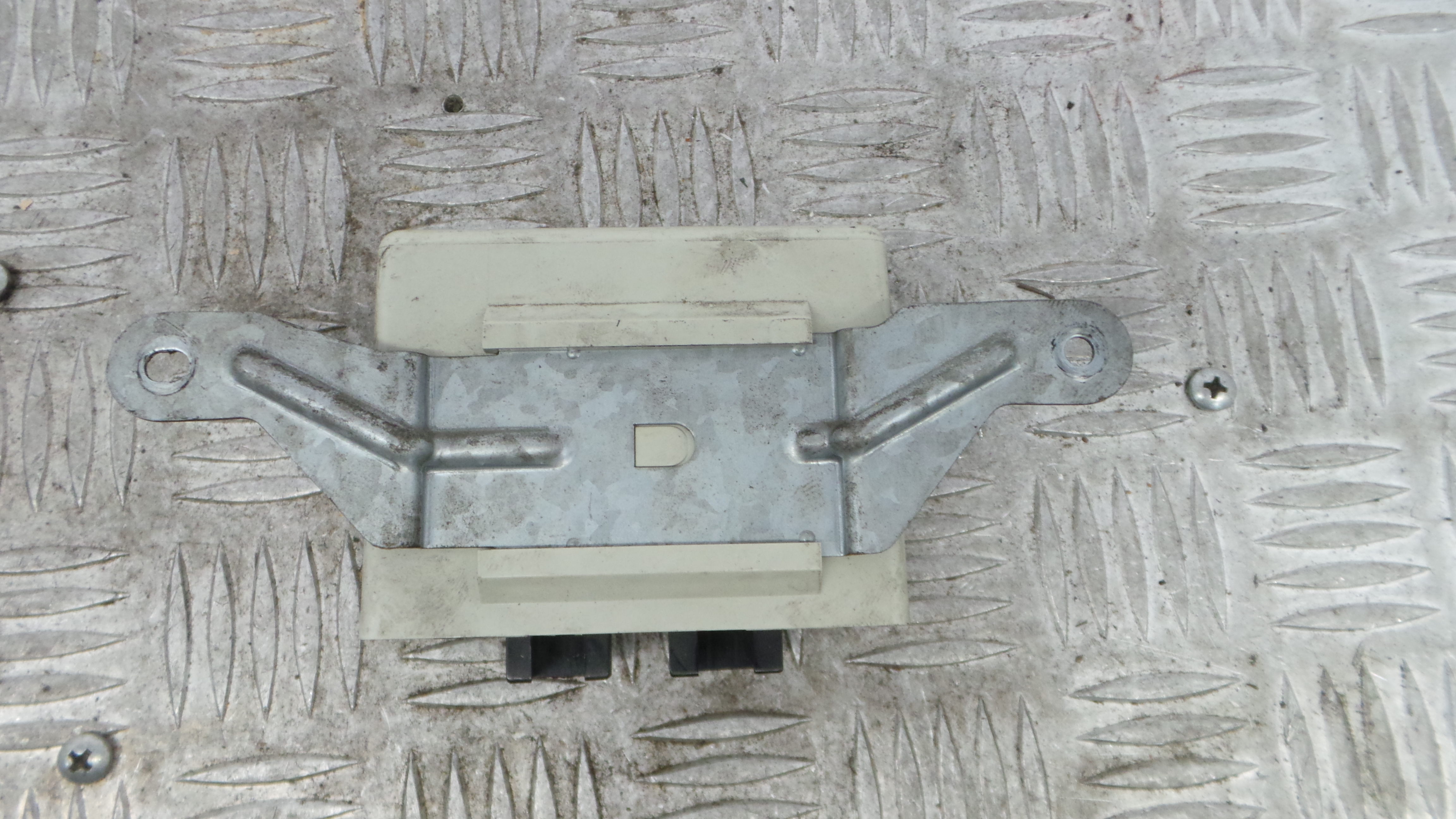 Modulo Electrónico 38370-ST3-E011-M1 - ROVER 400 II (RT)-36916761