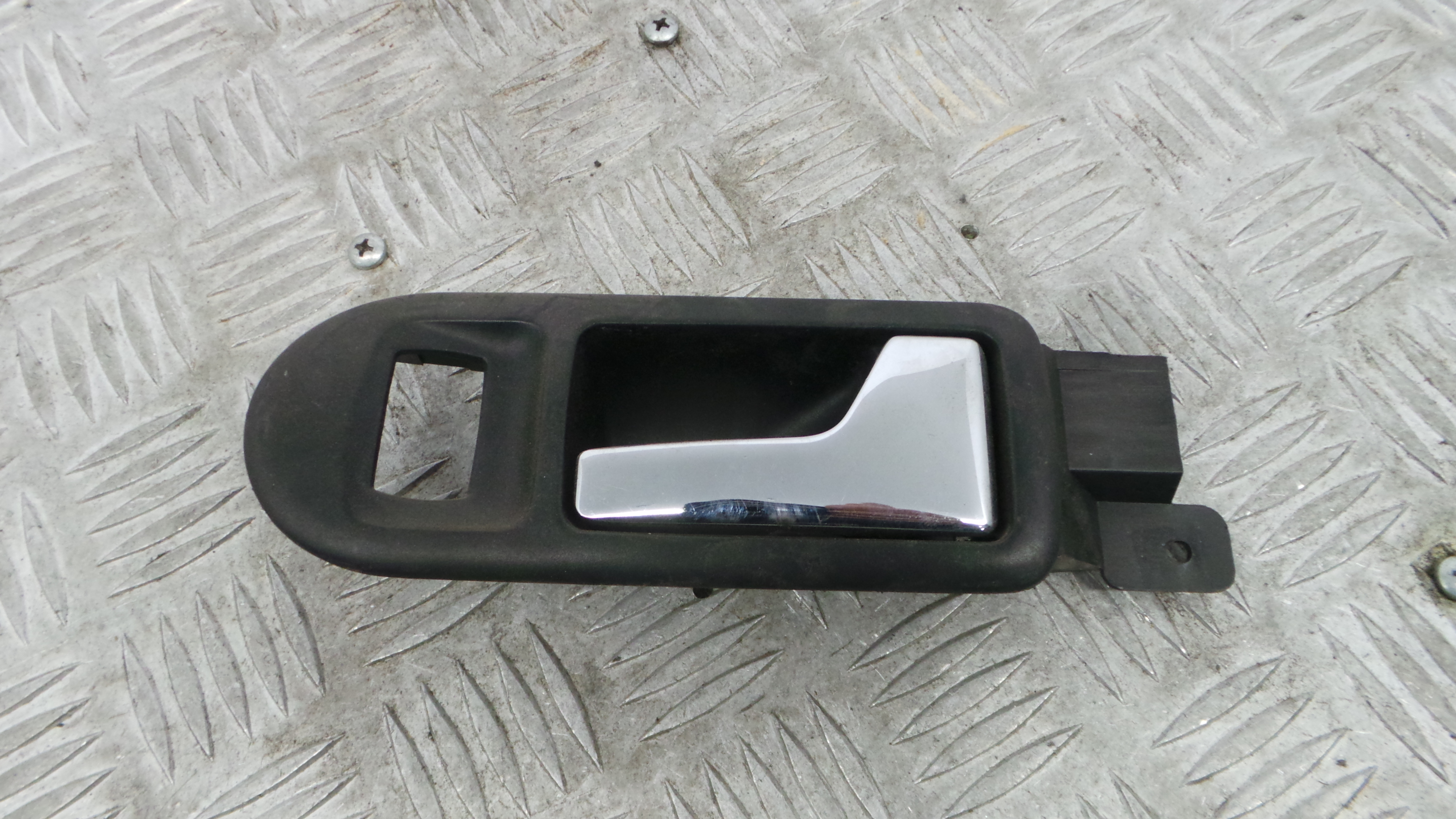 Puxador Interior Frente Direita 3B1837114Q - VW GOLF IV (1J1), GOLF Mk IV (1J1)-36920545