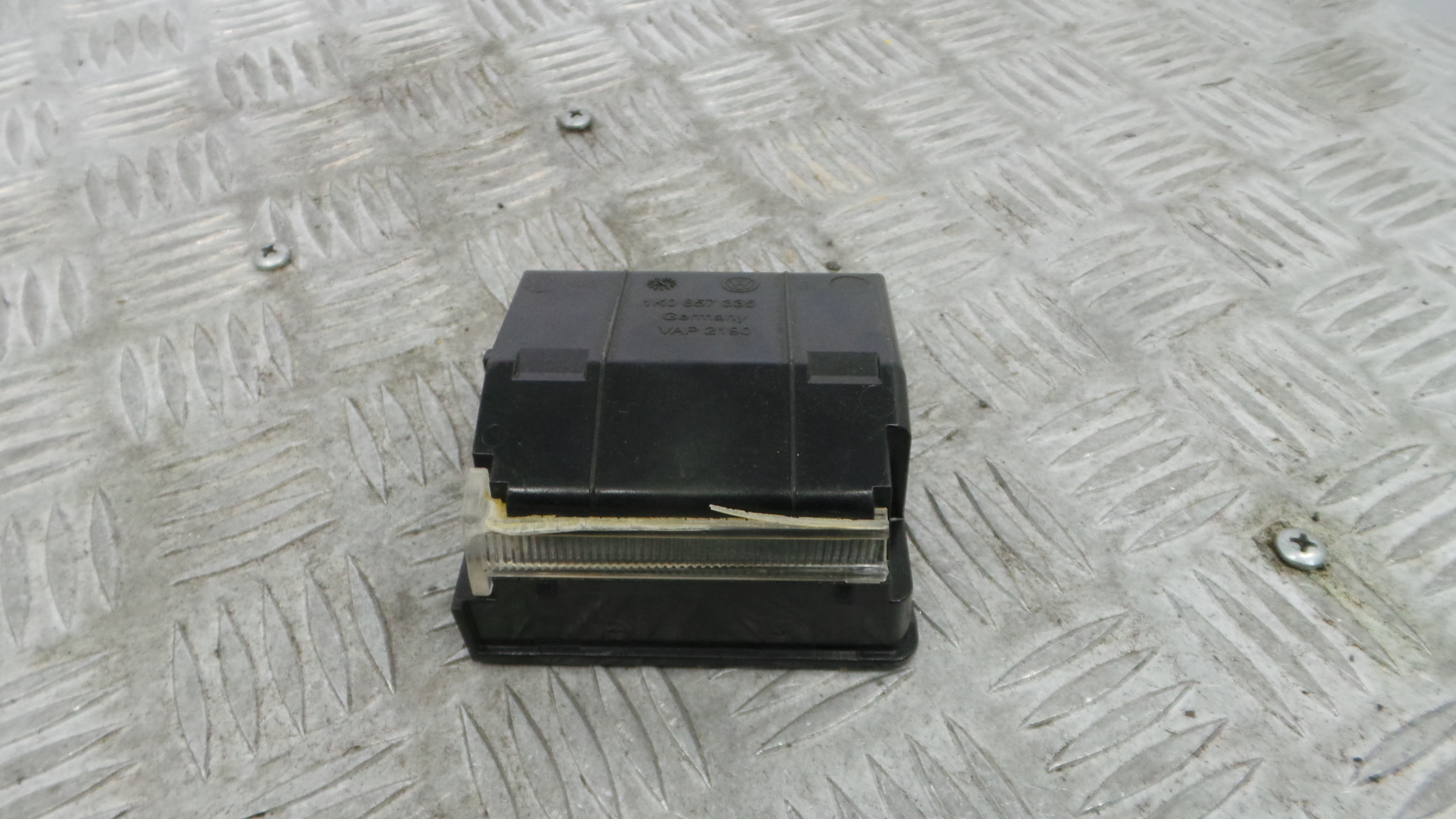 Cinzeiro 1K0857335 - VW GOLF VI (5K1)-36920548