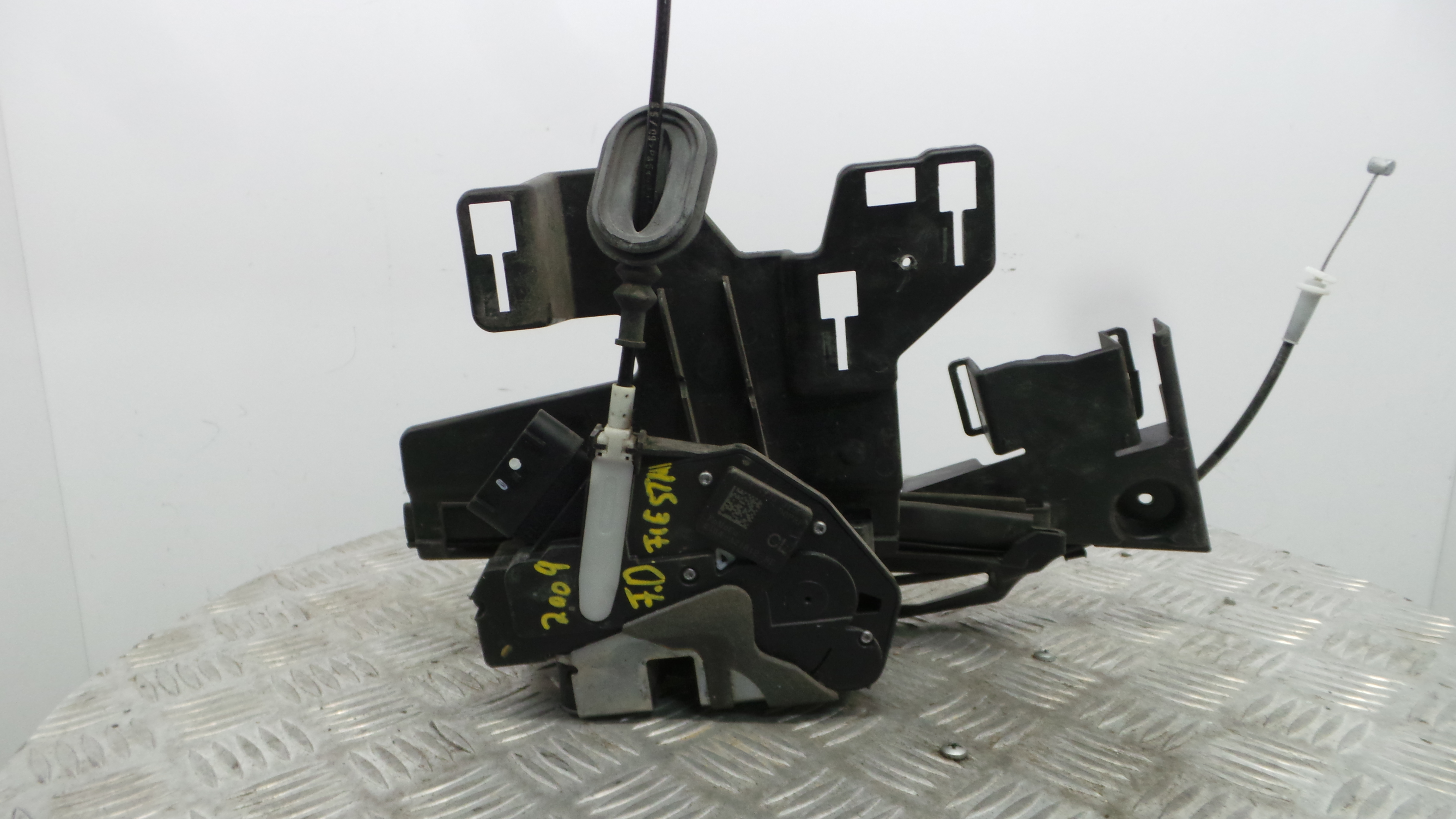 Fecho da Porta Frente Dto 8A61-A21978-AD - FORD FIESTA VI (CB1, CCN)-36920980 Fecho da Porta Frente Dto 8A61-A21978-AD - FORD FIESTA VI (CB1, CCN)-36920980