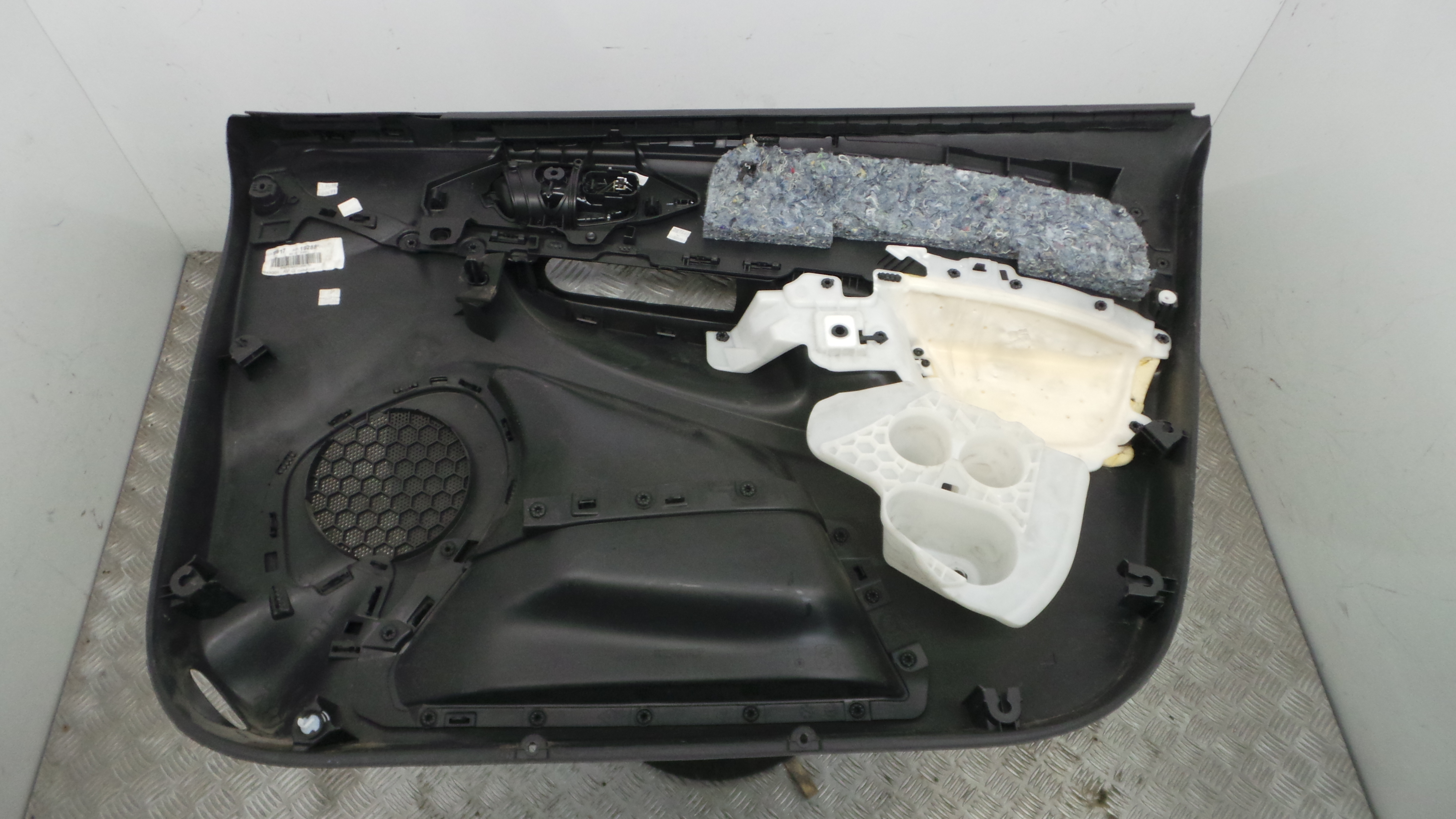 Forra Porta Frente Esquerda 809019288R - RENAULT CLIO IV (BH_)-36921410