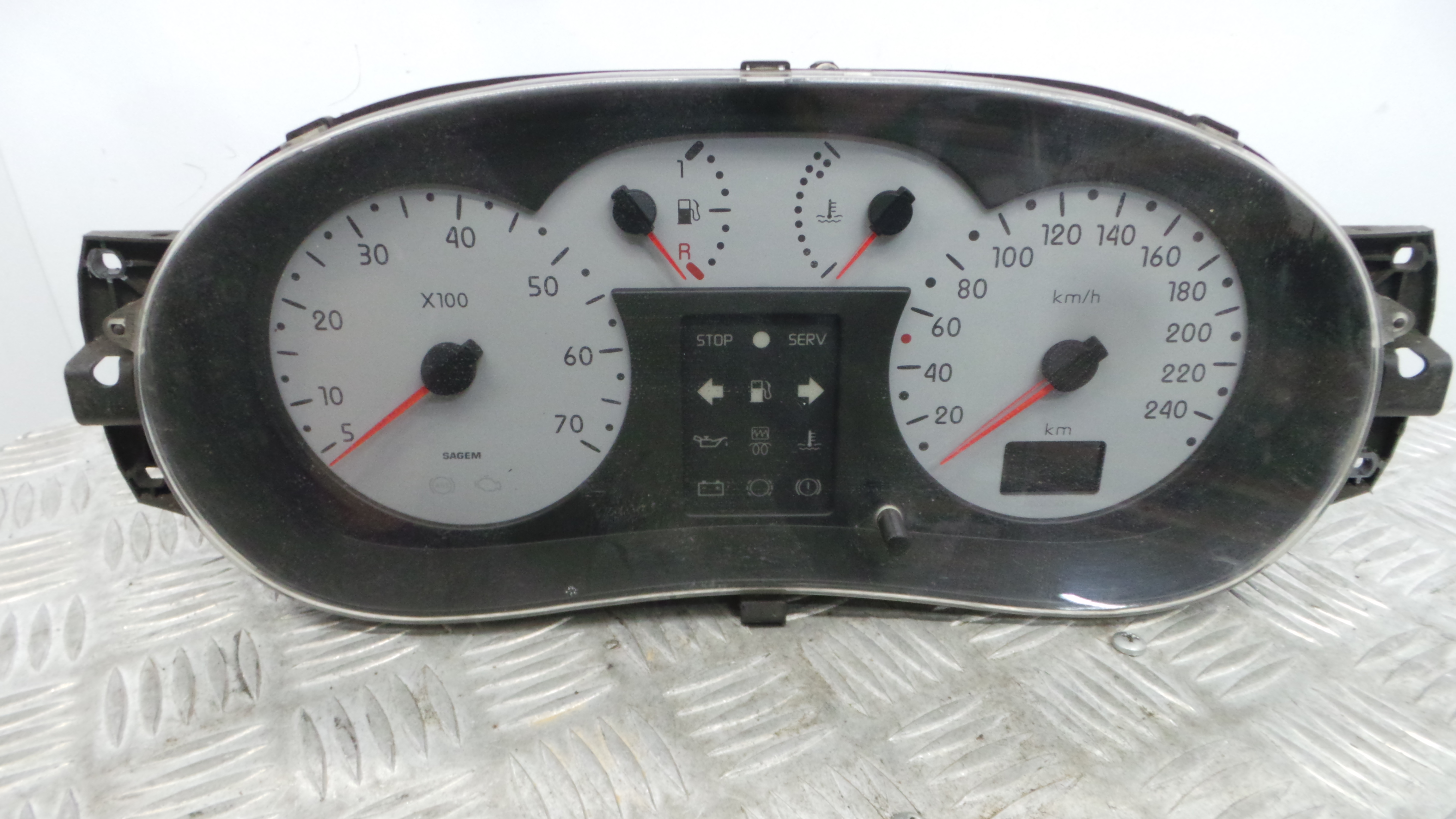 Quadrante P7700436472 - RENAULT CLIO II (BB_, CB_), CLIO Mk II (BB_, CB_)-36925207