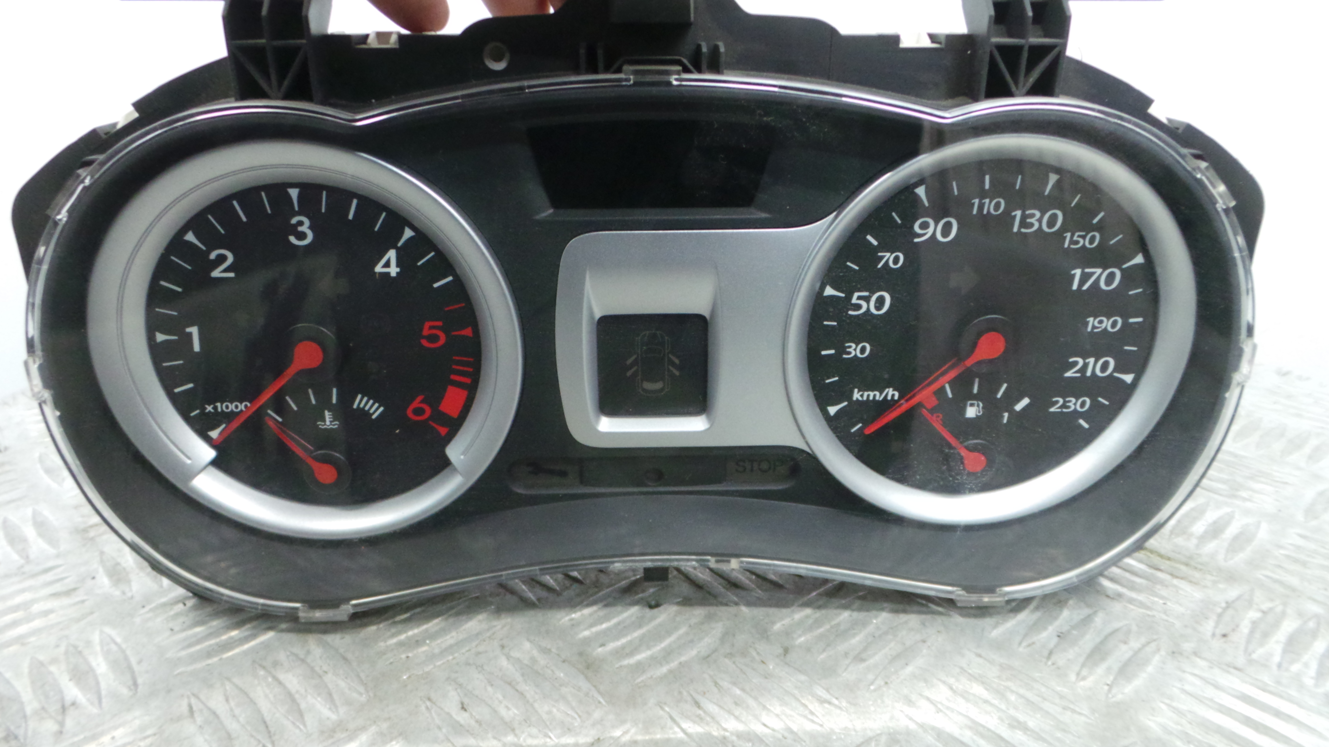Quadrante 8200821001D - RENAULT CLIO III (BR0/1, CR0/1)-36927378