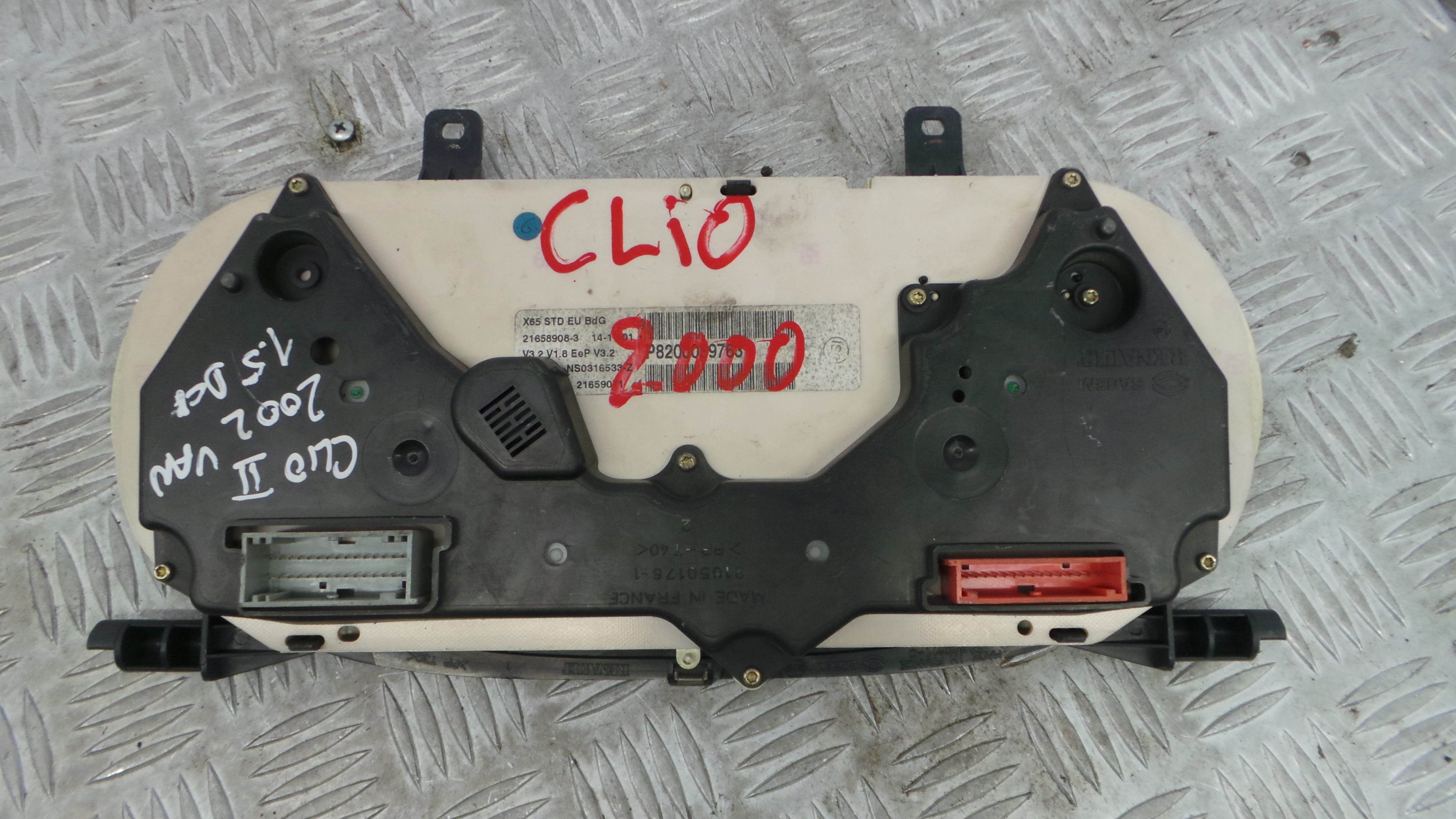 Quadrante 8200059763 - RENAULT CLIO II Caixa/parte traseira inclinada (SB0/1/2_)-36927524