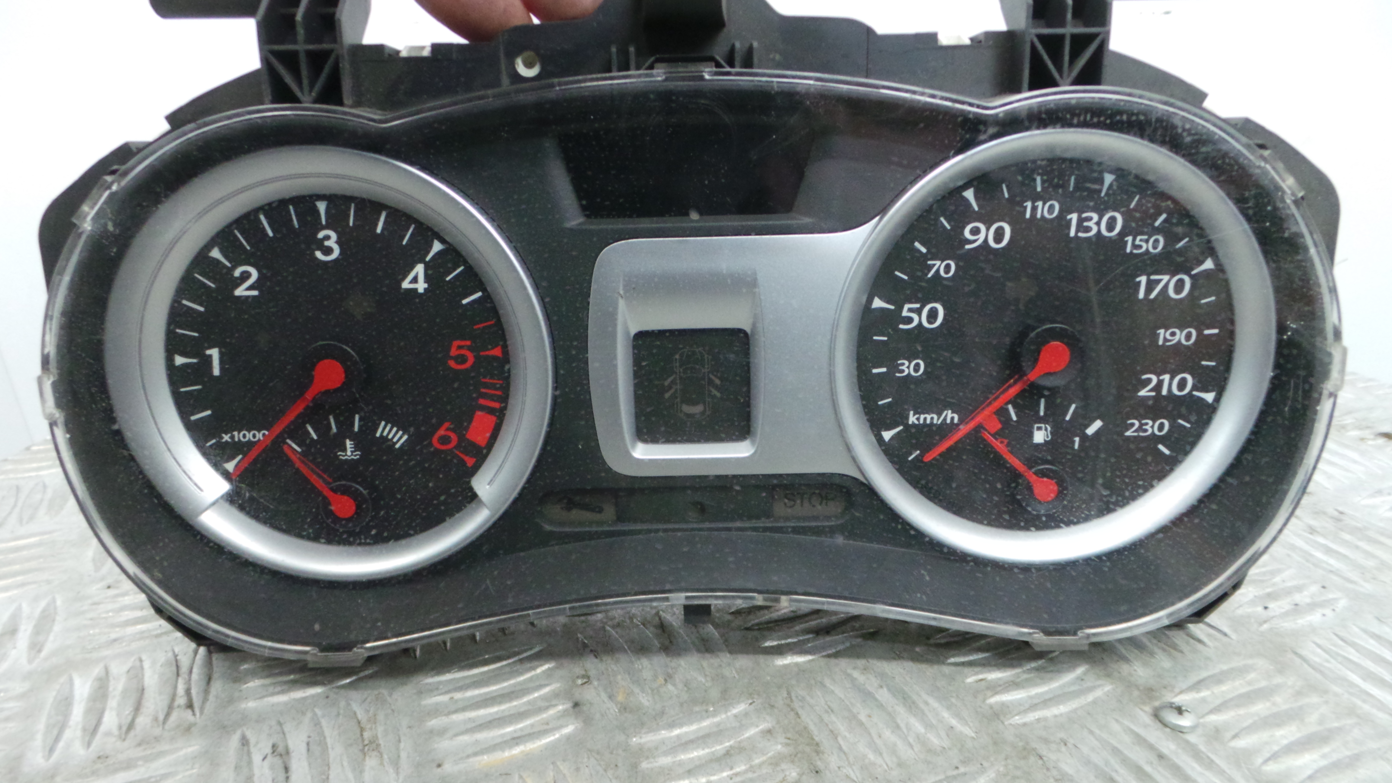 Quadrante 8201060299B - RENAULT CLIO III (BR0/1, CR0/1)-36927527