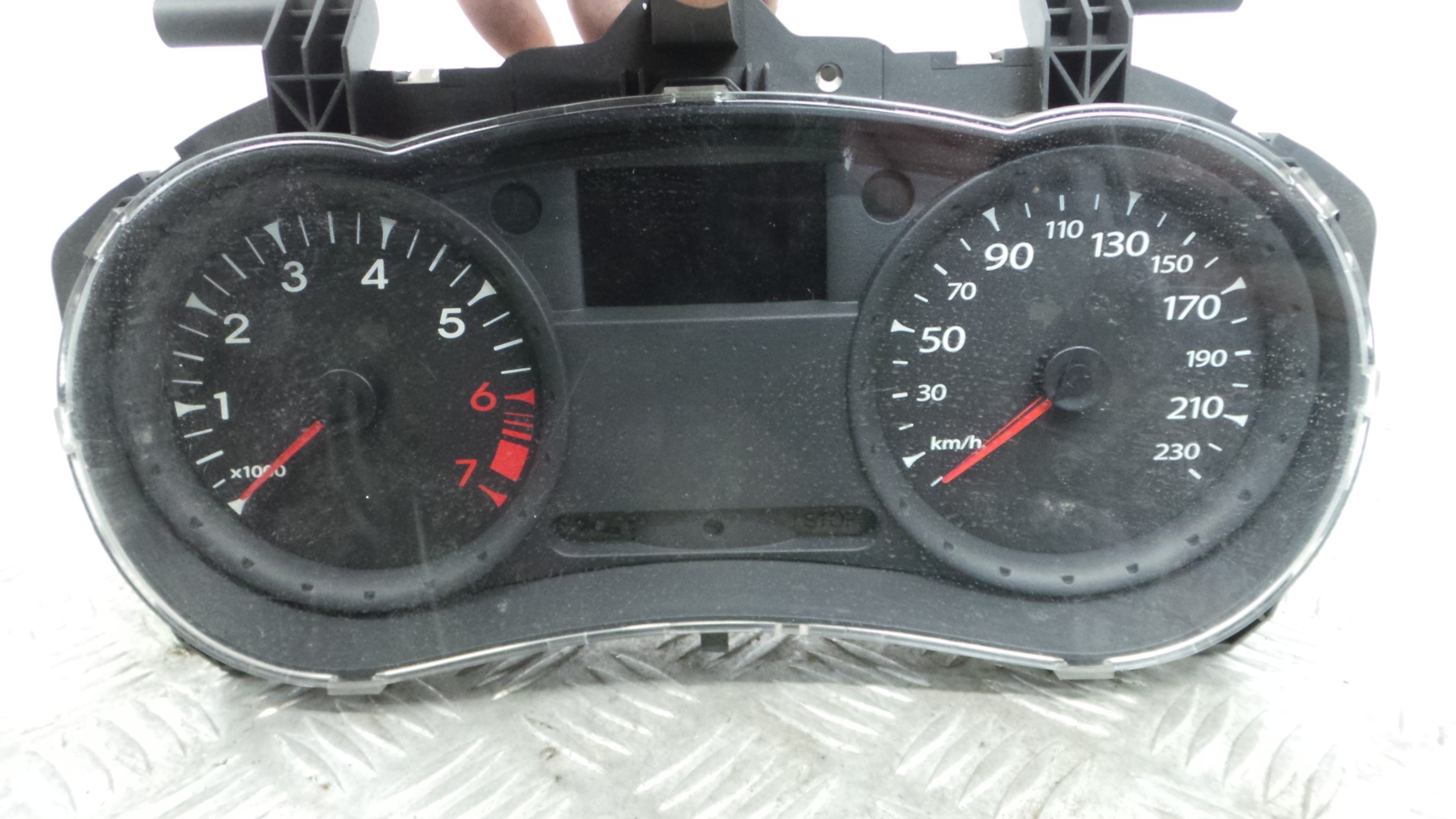 Quadrante 8201059899A - RENAULT CLIO III (BR0/1, CR0/1)-36927649