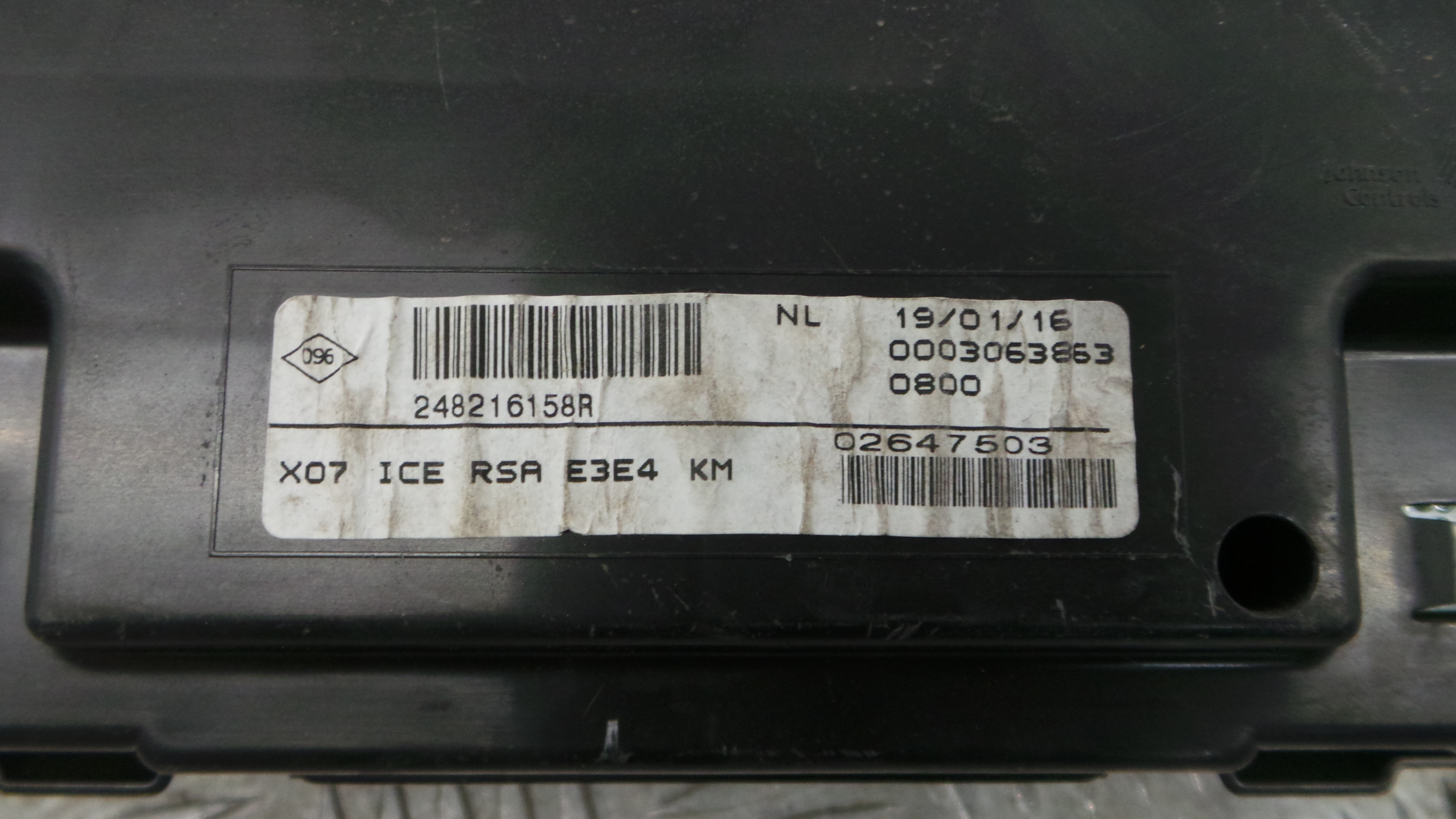 Quadrante 248216158R - RENAULT TWINGO III (BCM_, BCA_)-36927750