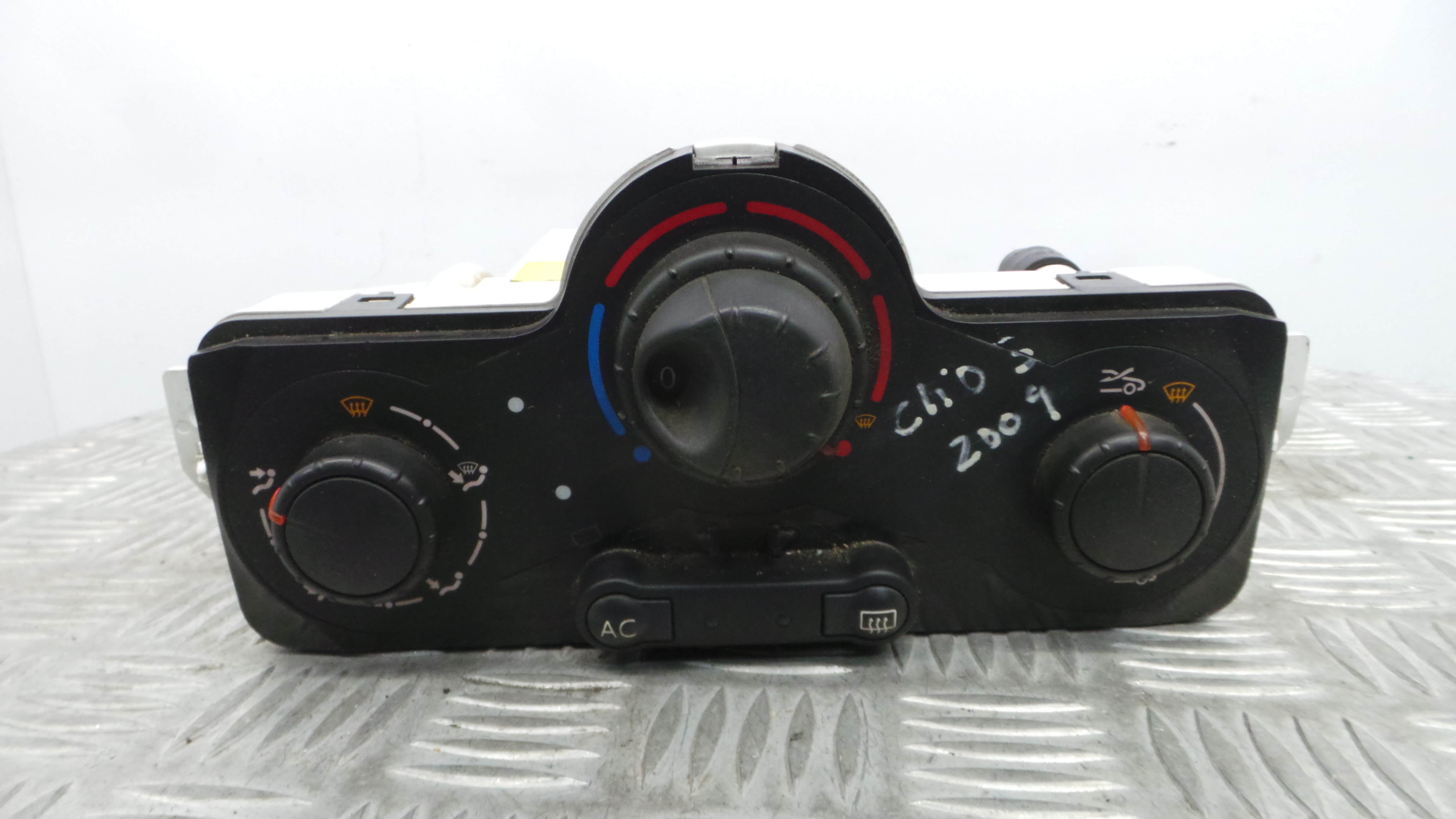 Comando da Sofagem / Climatronic 030967W - RENAULT CLIO III (BR0/1, CR0/1)-36928448