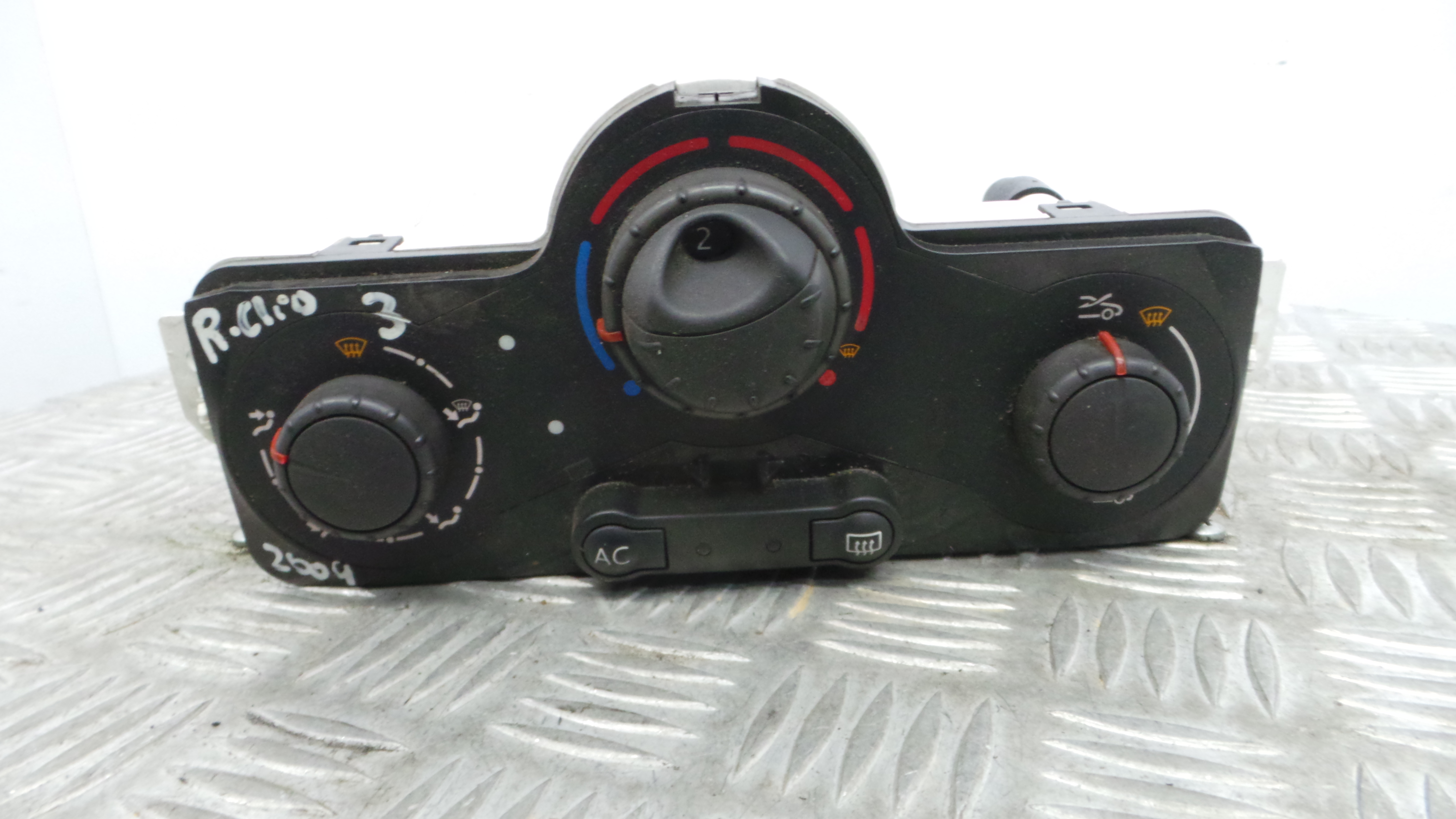 Comando da Sofagem / Climatronic 030967W - RENAULT CLIO III (BR0/1, CR0/1)-36928457